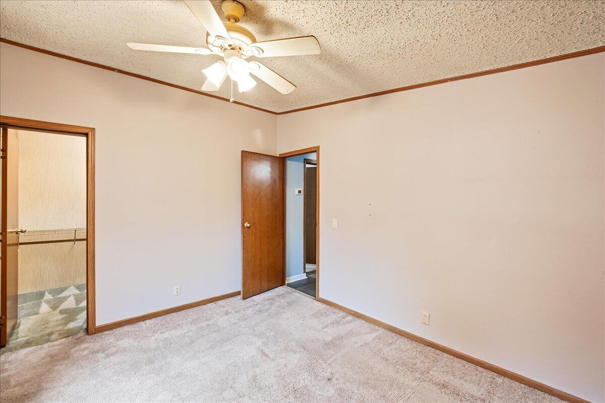 119 New Haven Road Property Photo 23