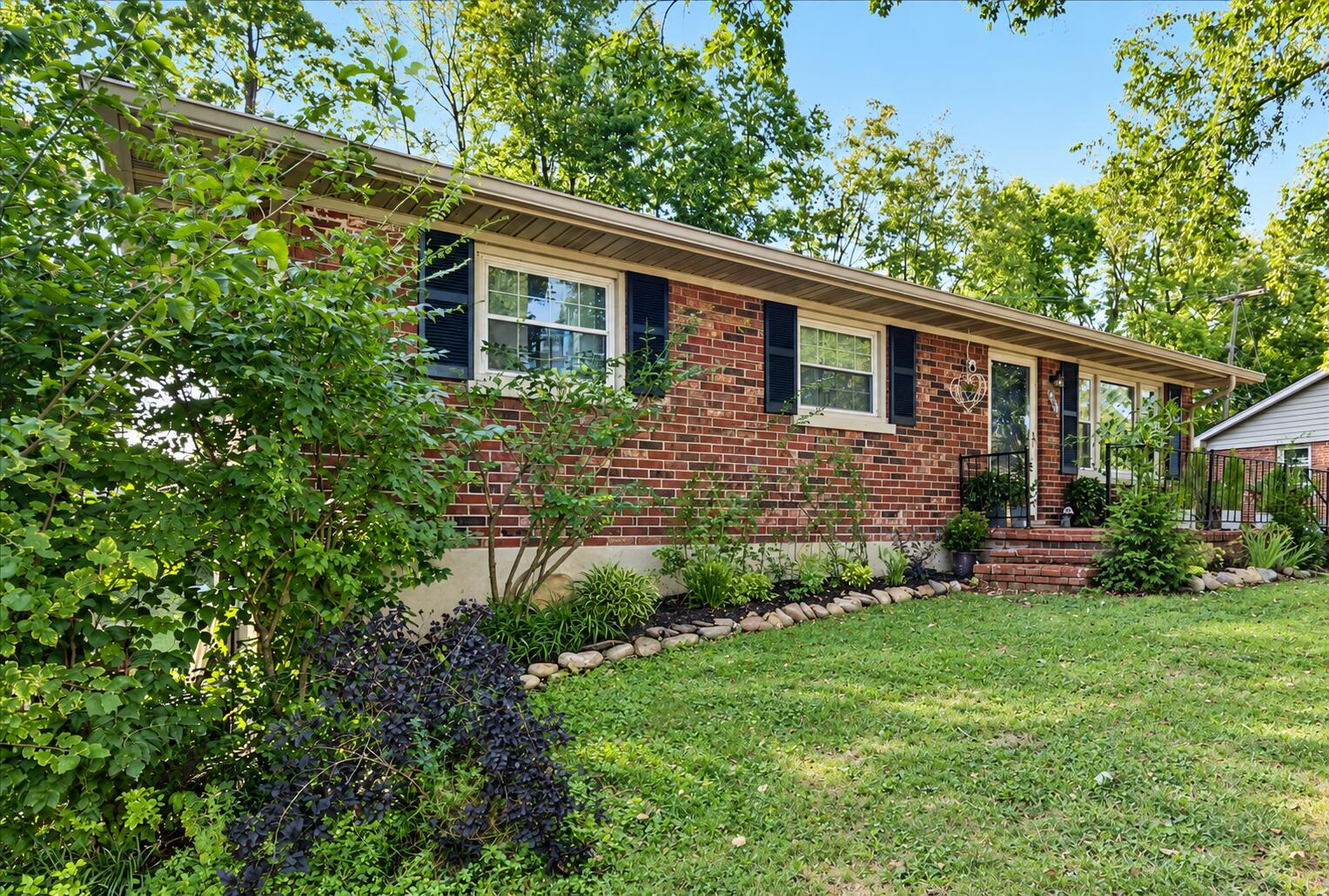 2437 Butternut Hill Court Property Photo 1