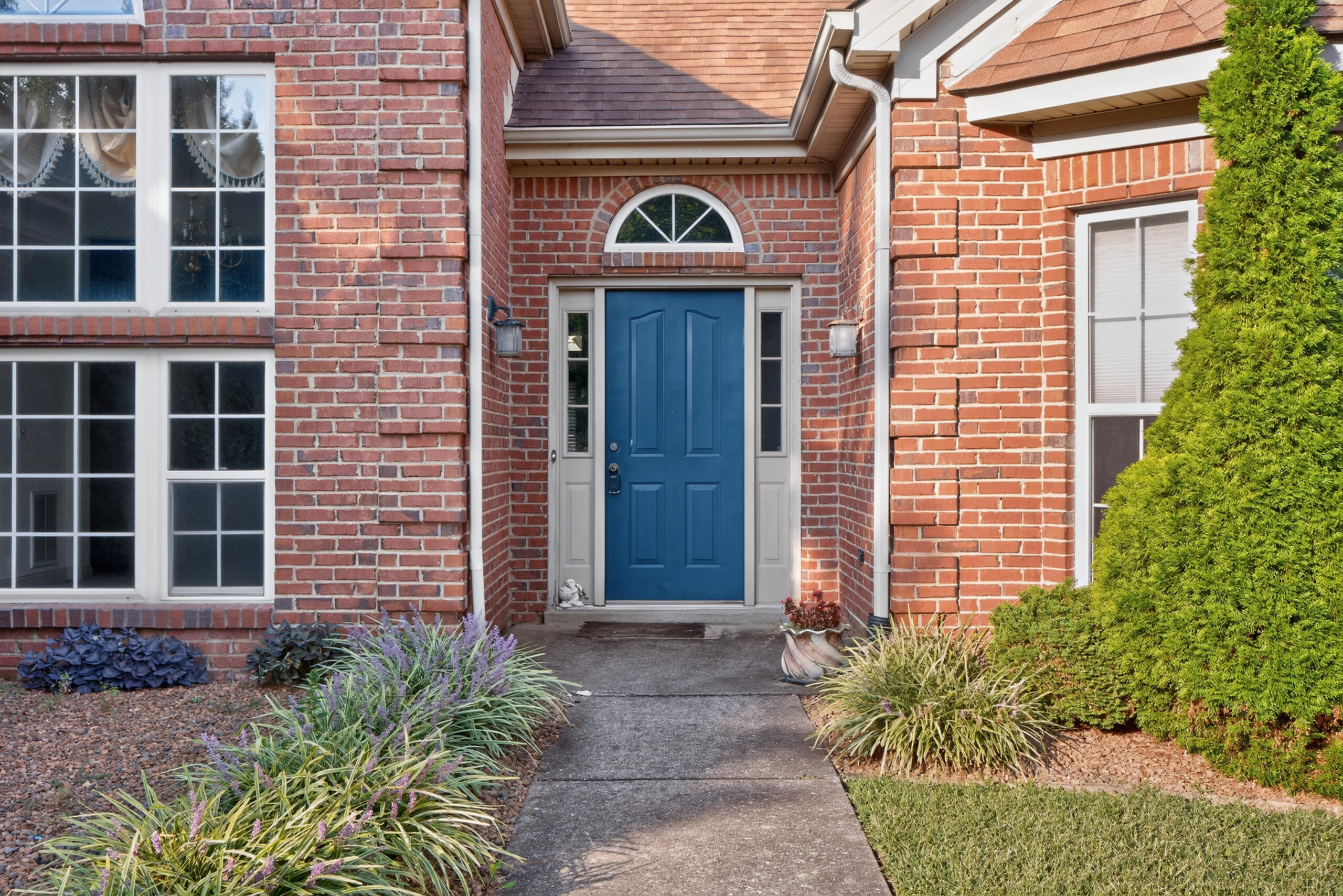 3233 Drayton Place Property Photo 4