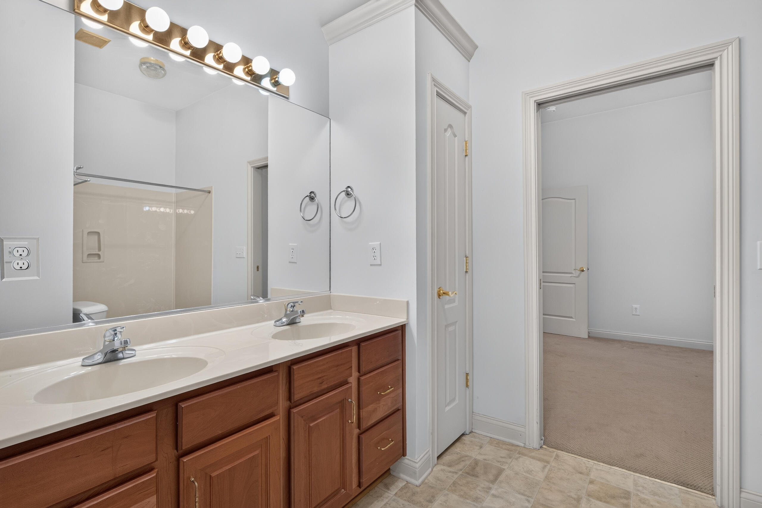 3233 Drayton Place Property Photo 26