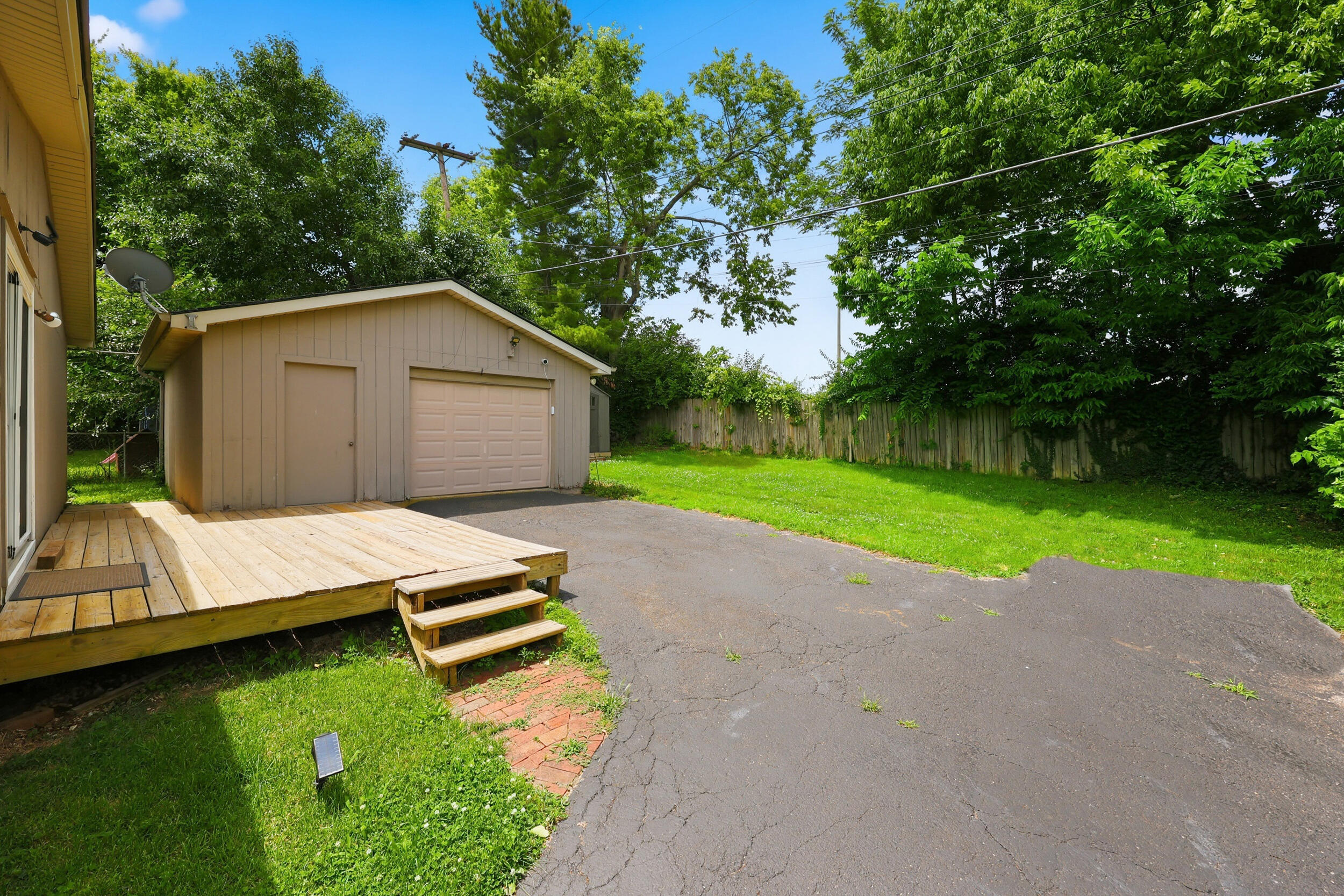 1877 Wickland Drive Property Photo 17
