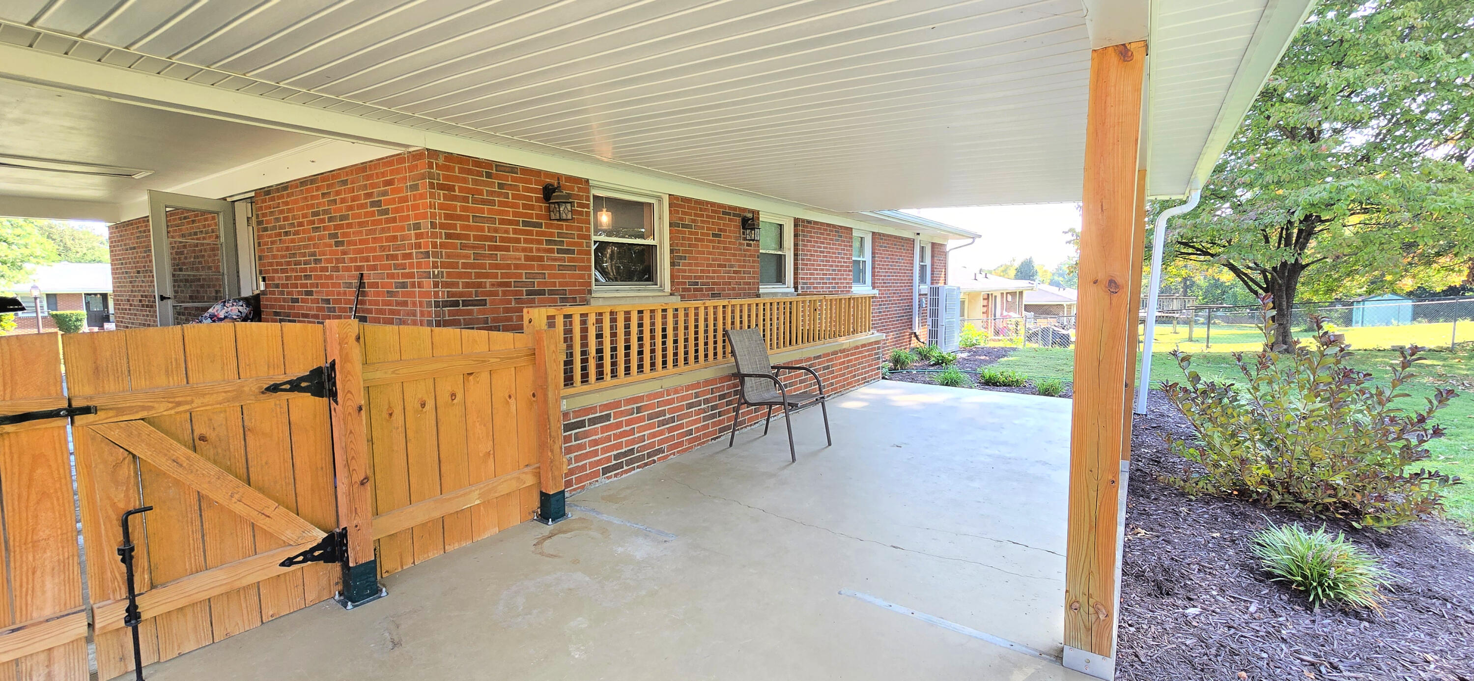 203 Overland Drive Property Photo 32