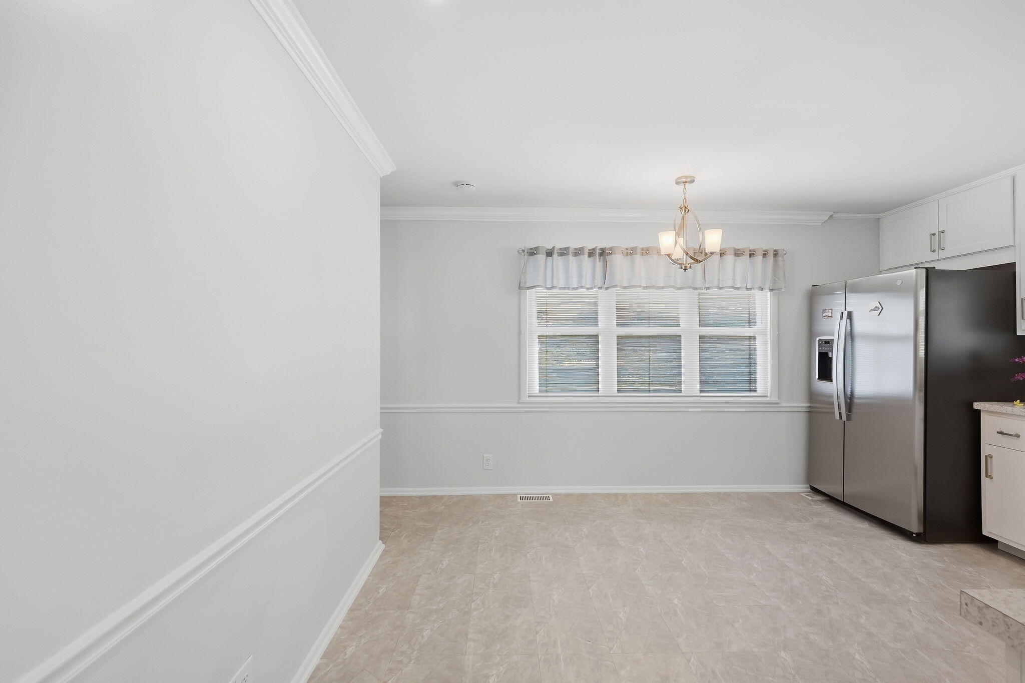 2412 Reims Road Property Photo 15