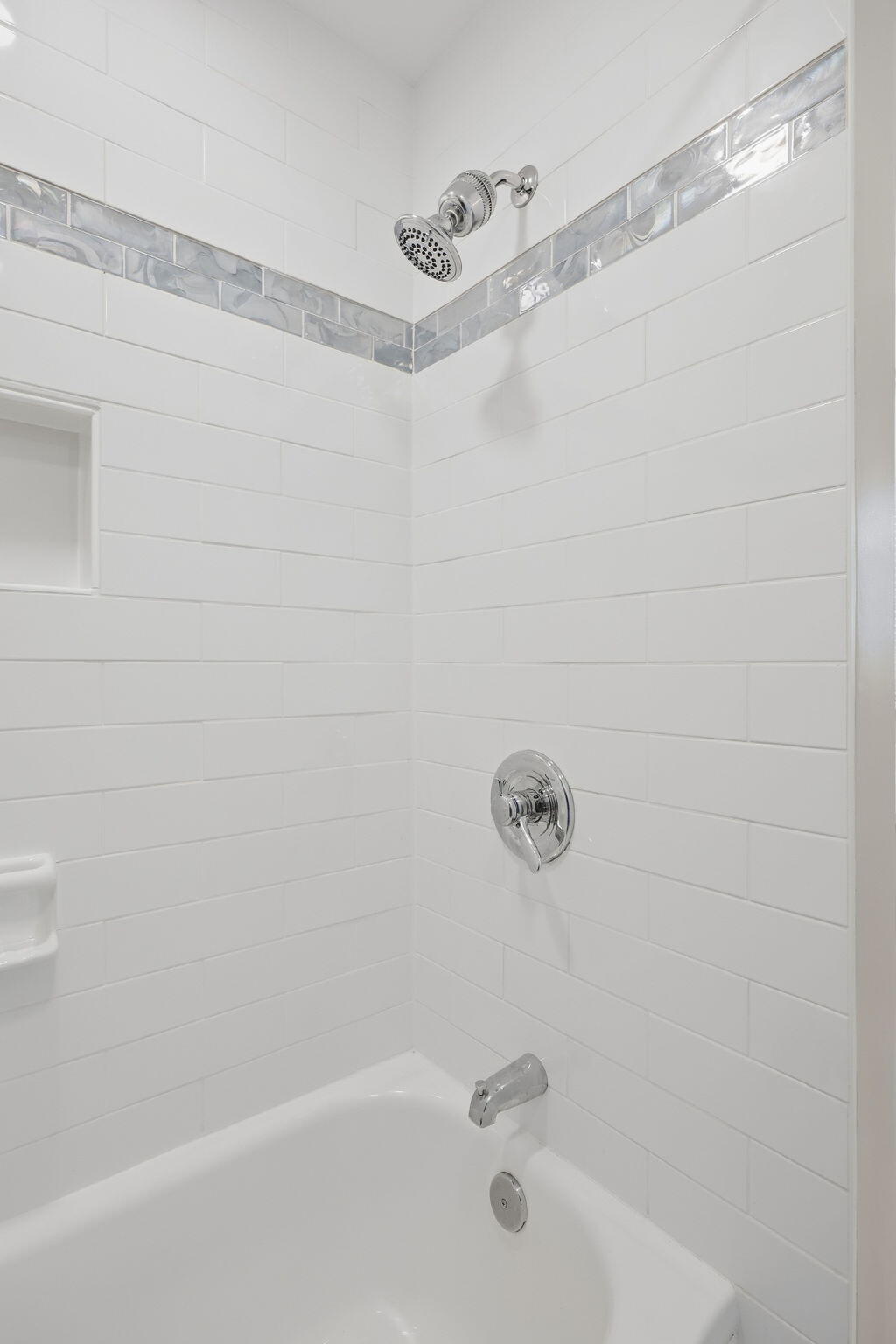 2412 Reims Road Property Photo 20