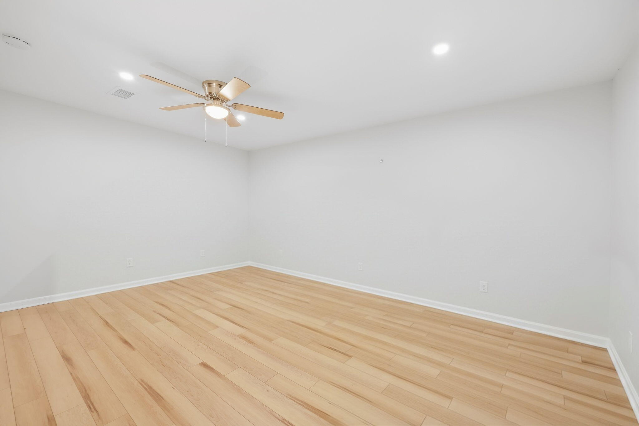 2412 Reims Road Property Photo 30
