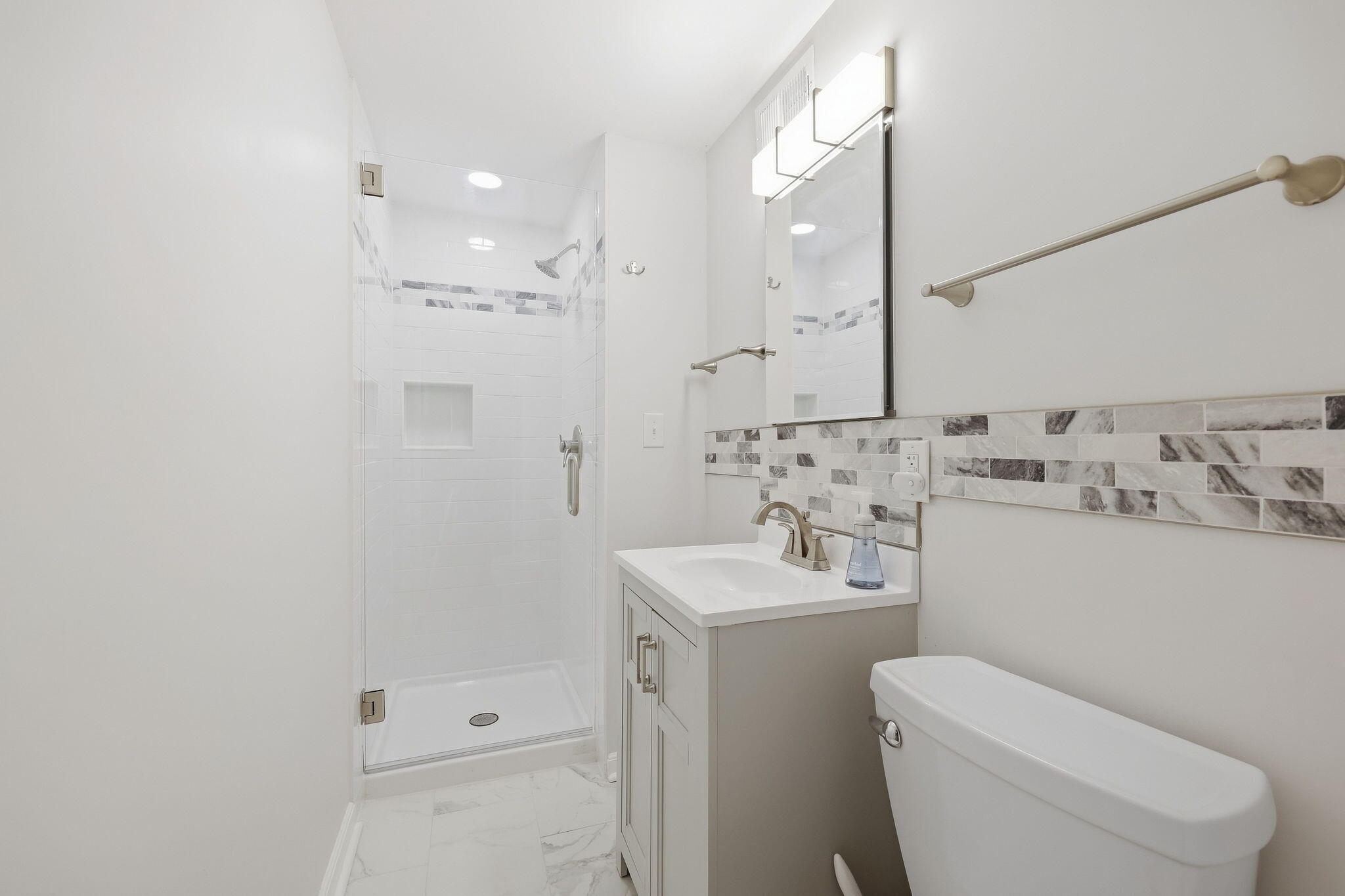 2412 Reims Road Property Photo 31