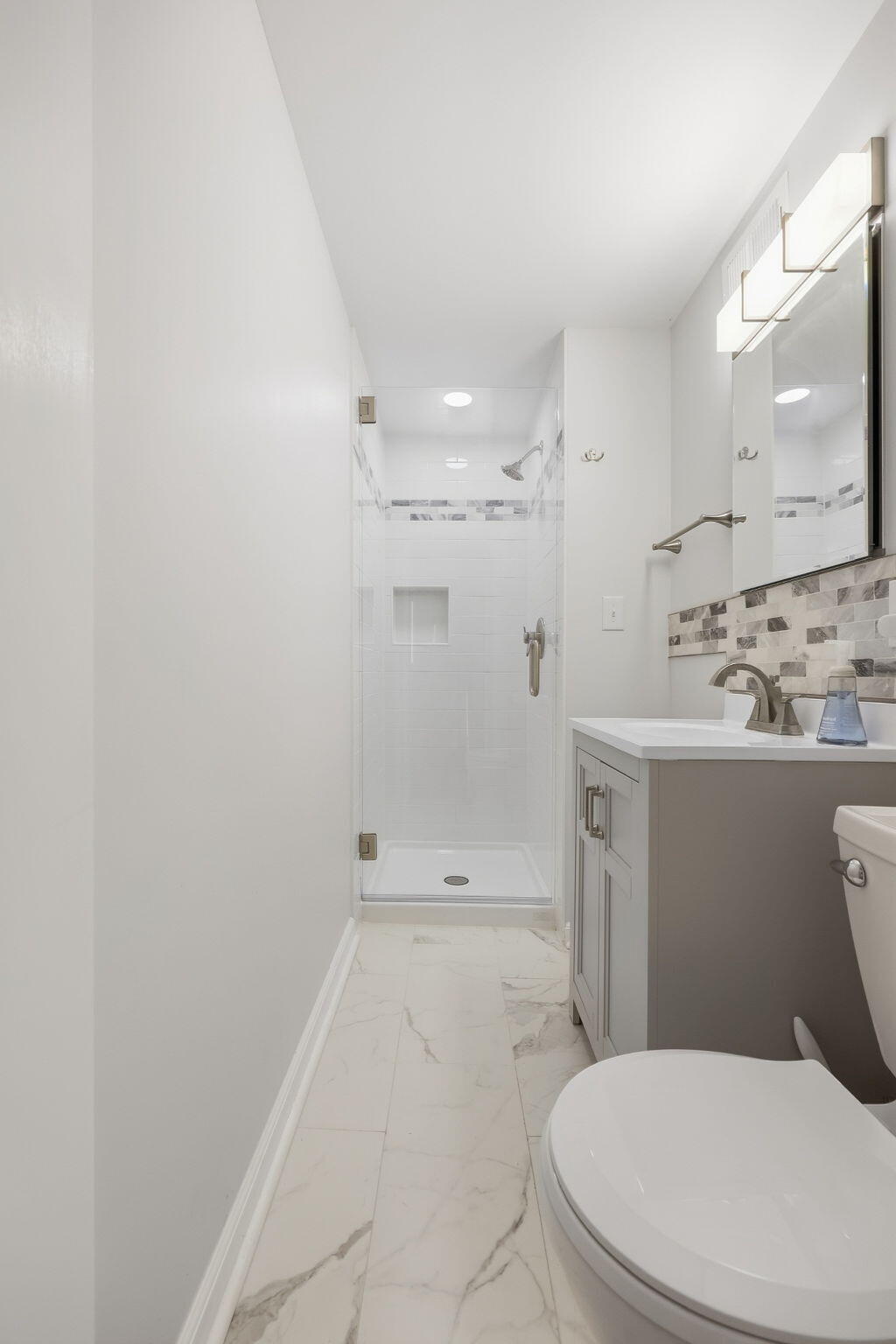 2412 Reims Road Property Photo 32