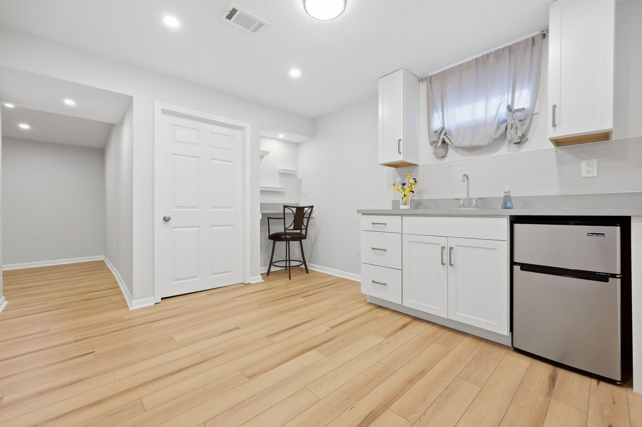2412 Reims Road Property Photo 37