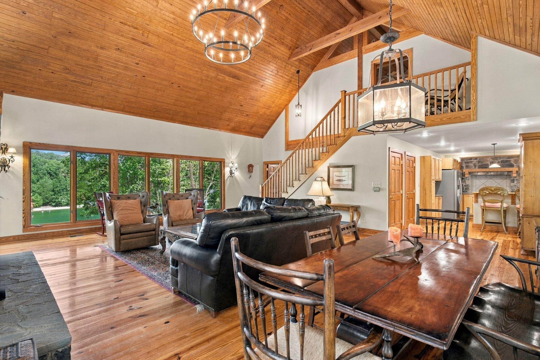 165 S Deerlake Path Property Photo 14