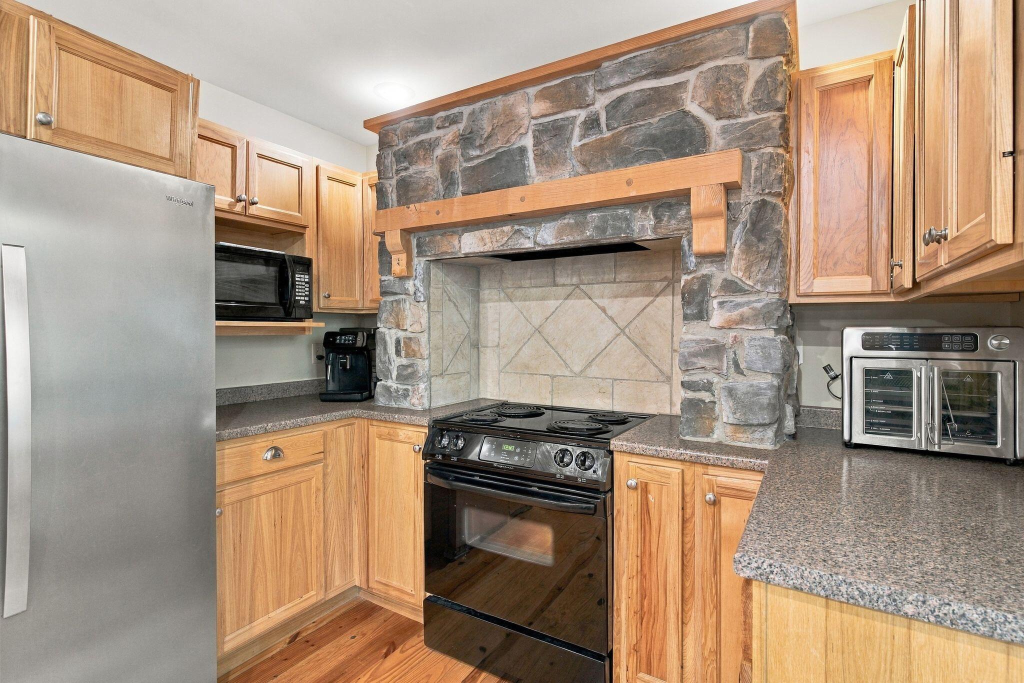 165 S Deerlake Path Property Photo 26