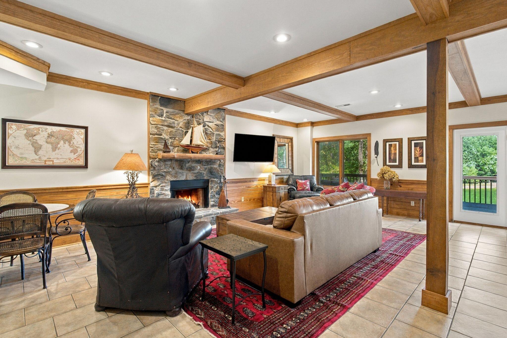 165 S Deerlake Path Property Photo 44
