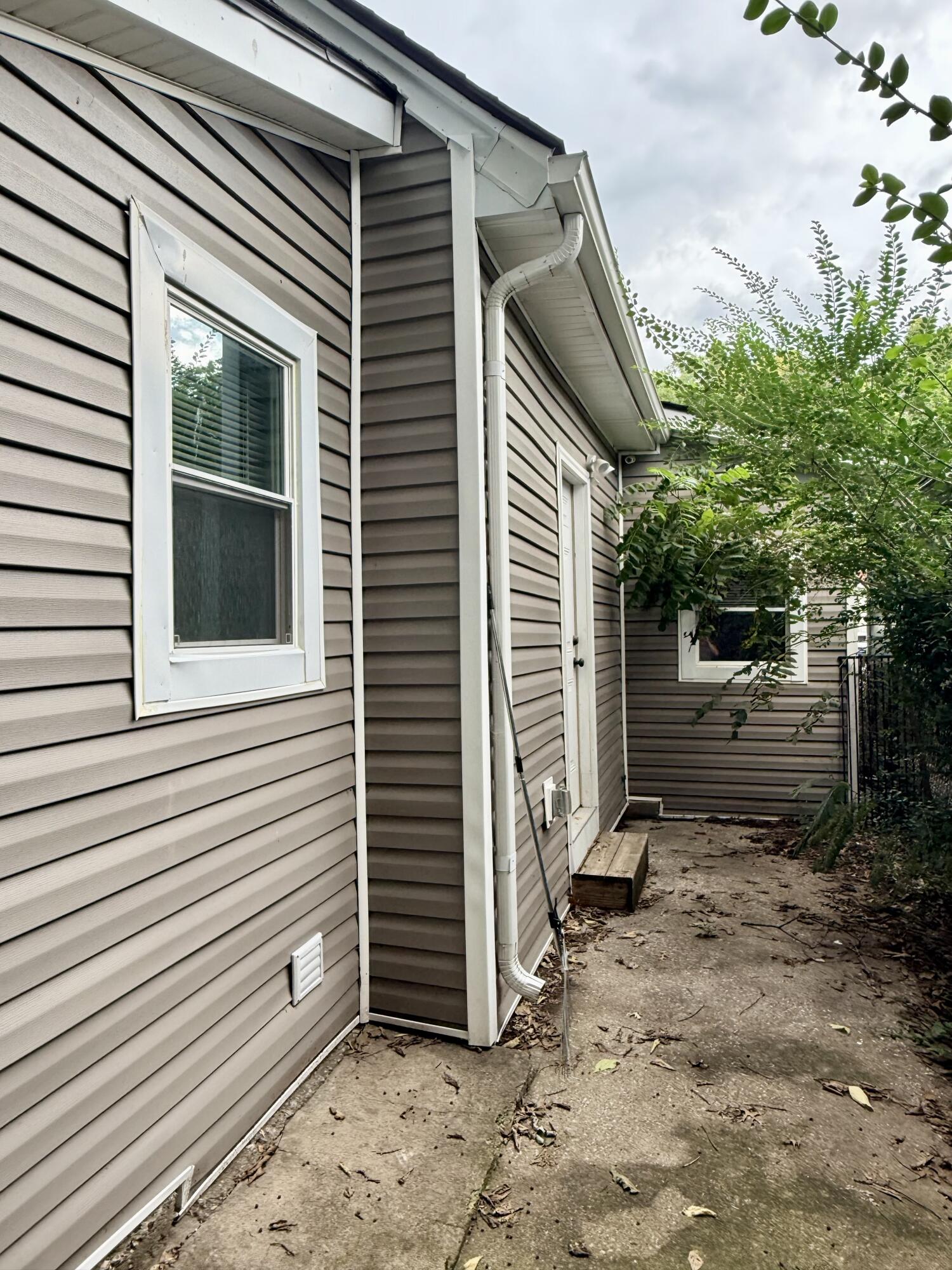 186 Eddie Street Property Photo 20
