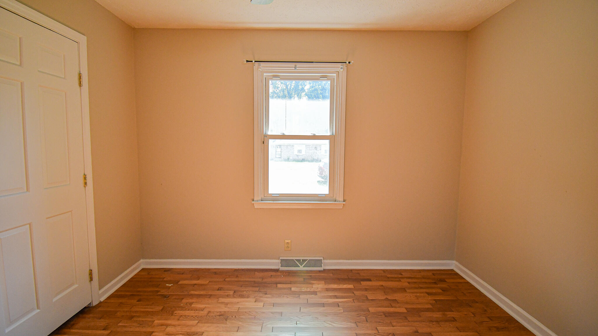 205 Sunset Drive Property Photo 28