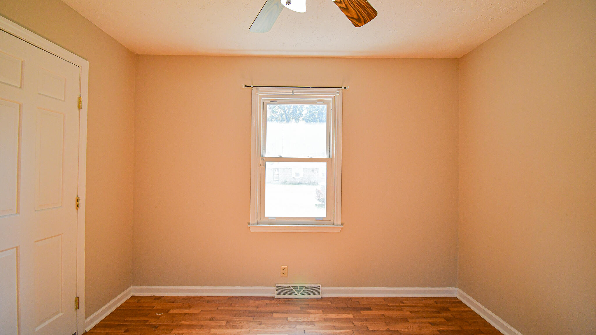 205 Sunset Drive Property Photo 33