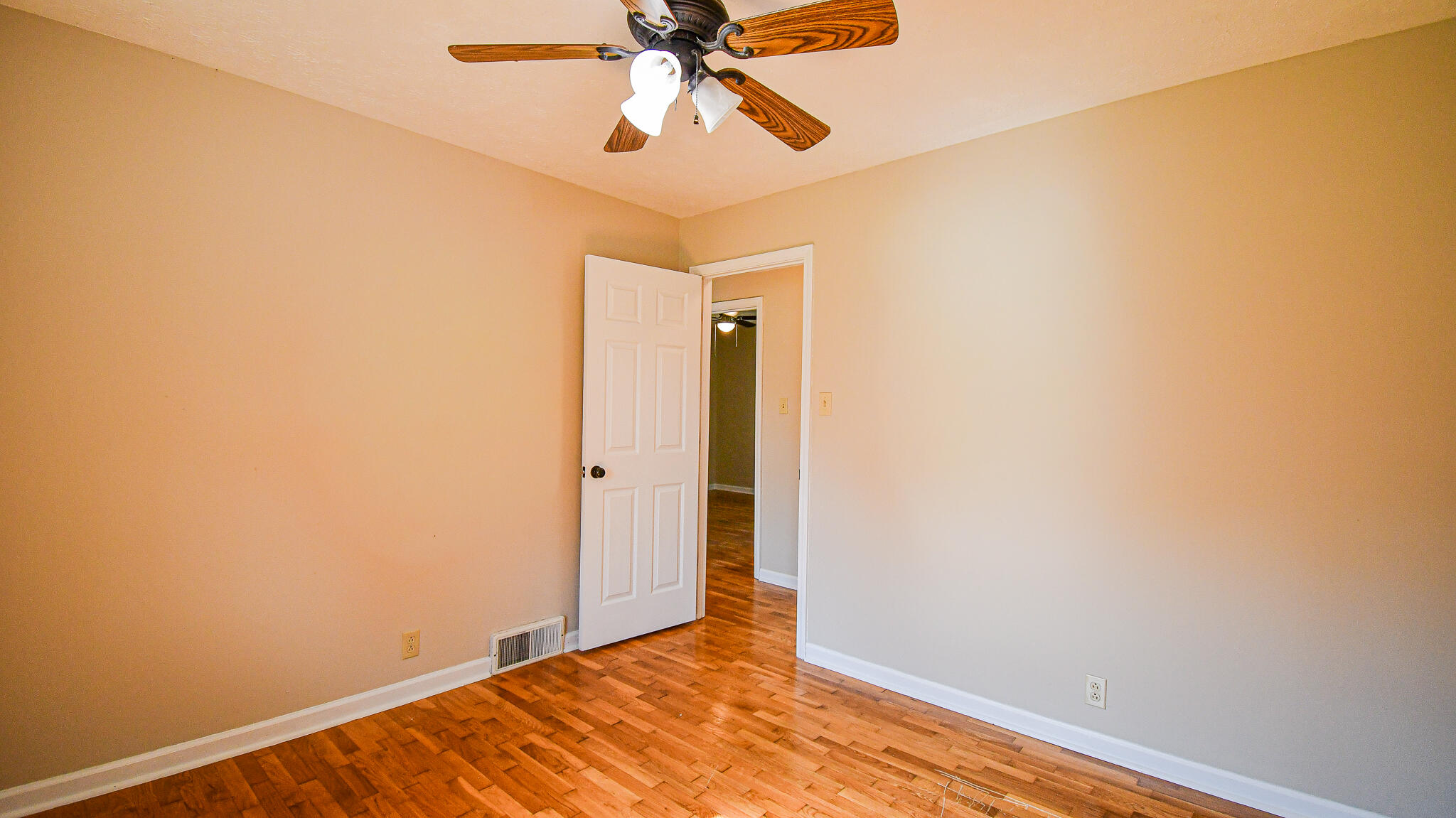 205 Sunset Drive Property Photo 37