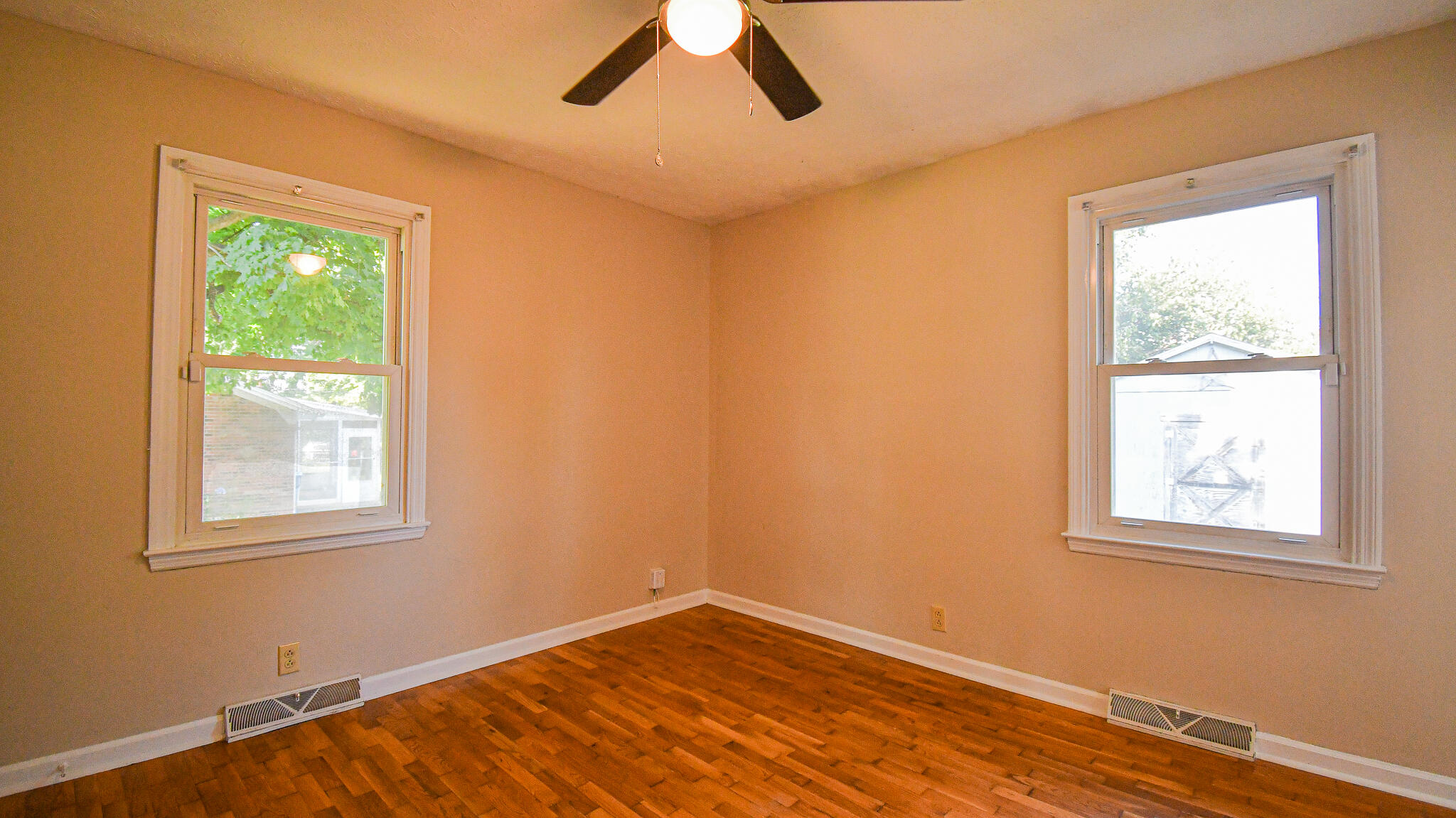 205 Sunset Drive Property Photo 41
