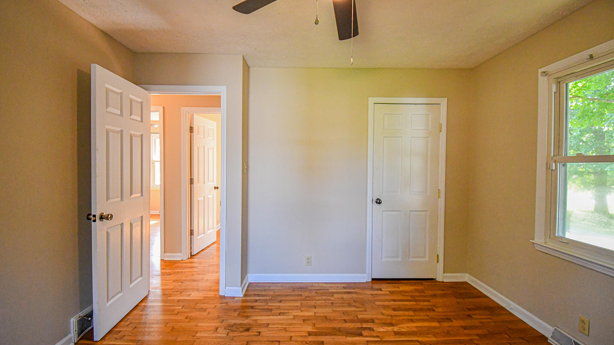 205 Sunset Drive Property Photo 44