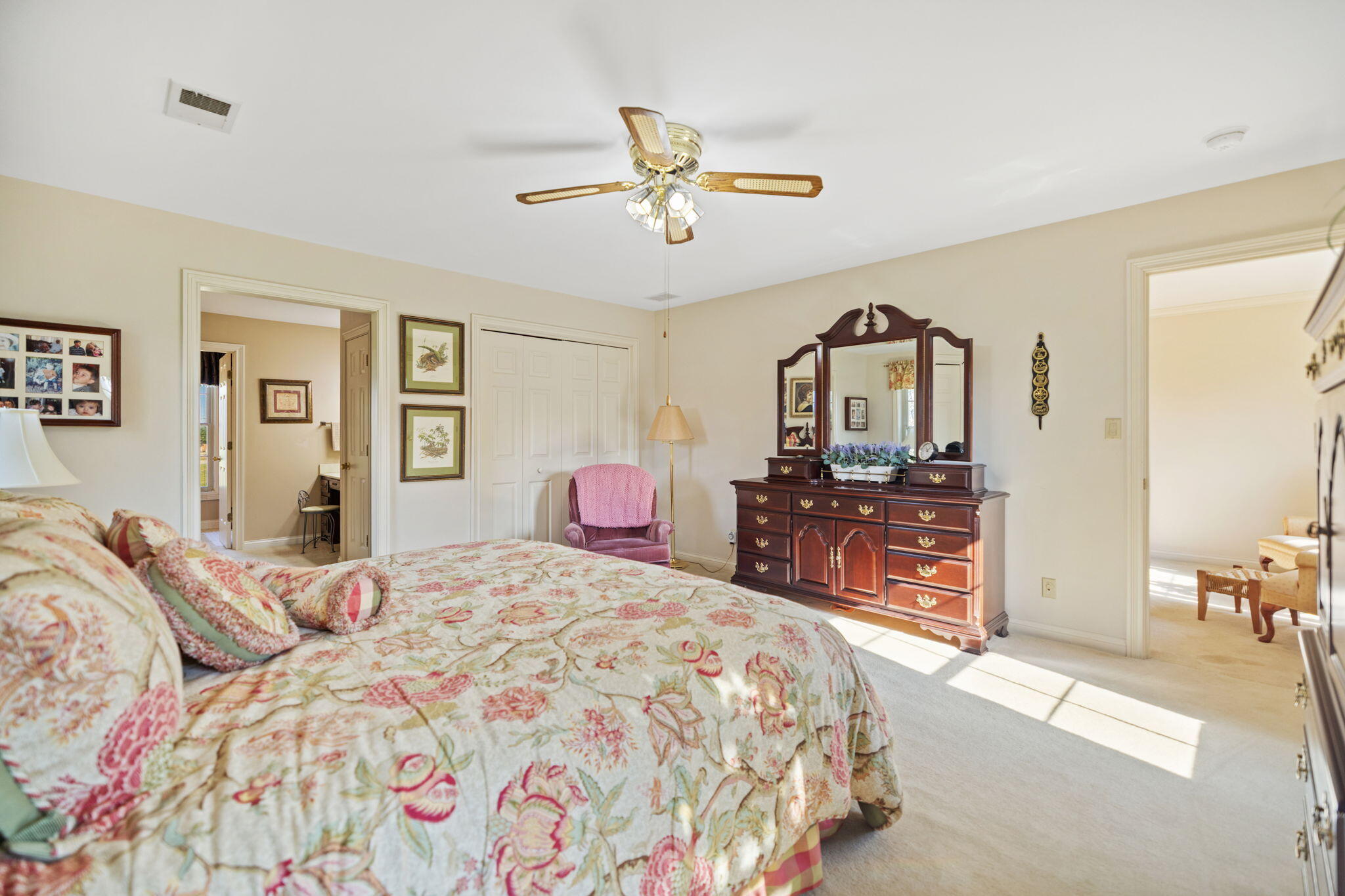 102 Old Pond Way Property Photo 22