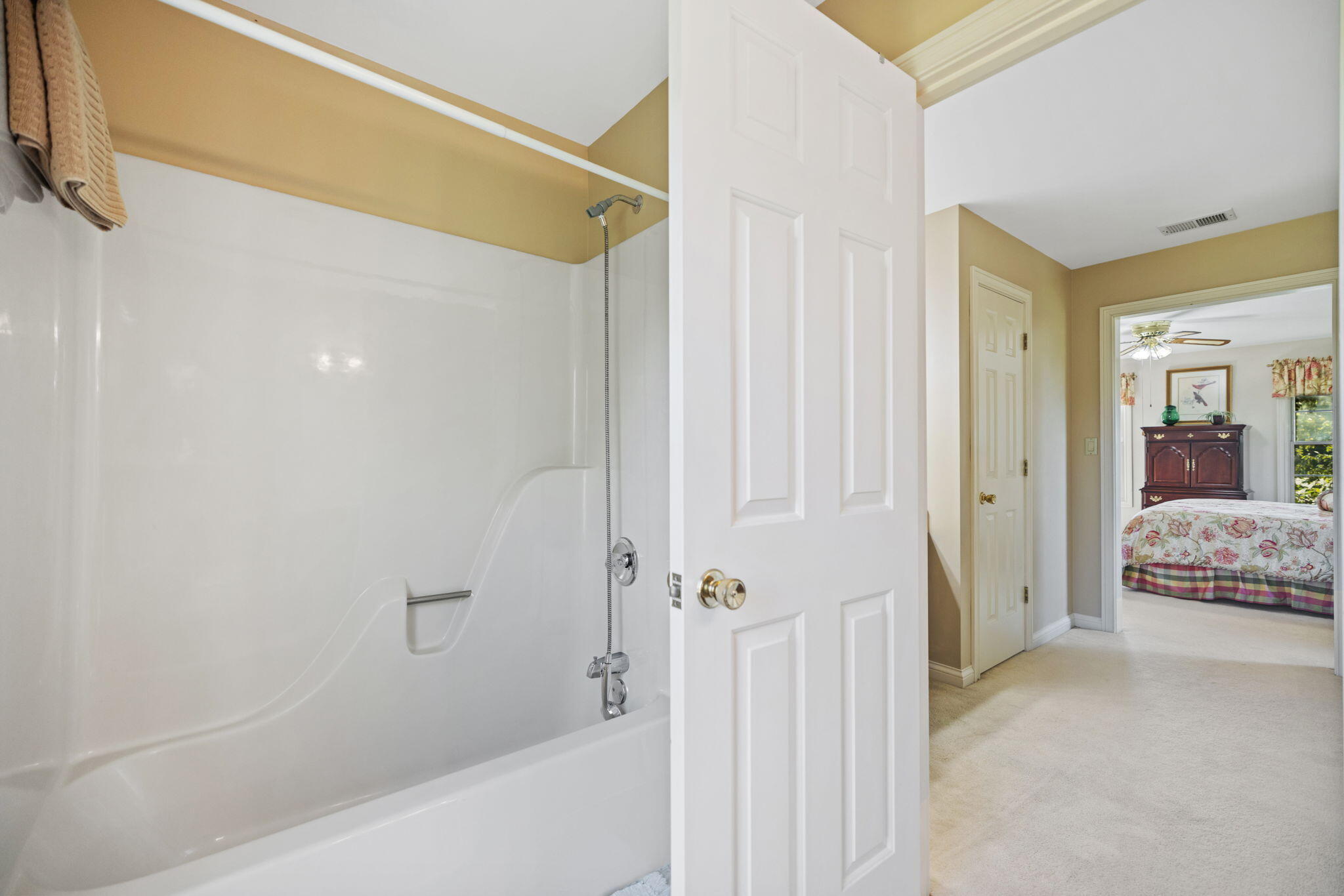 102 Old Pond Way Property Photo 27