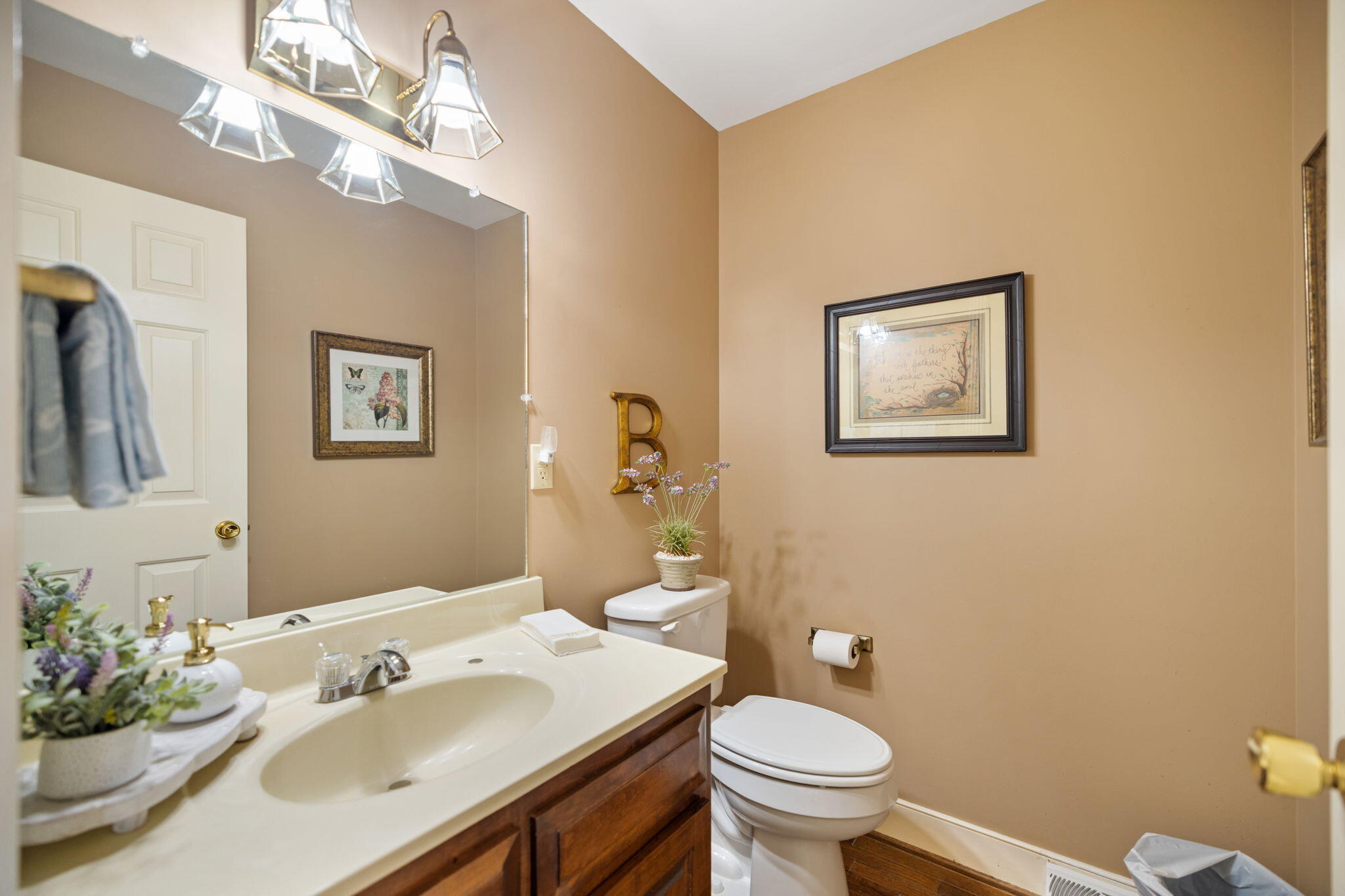 102 Old Pond Way Property Photo 28