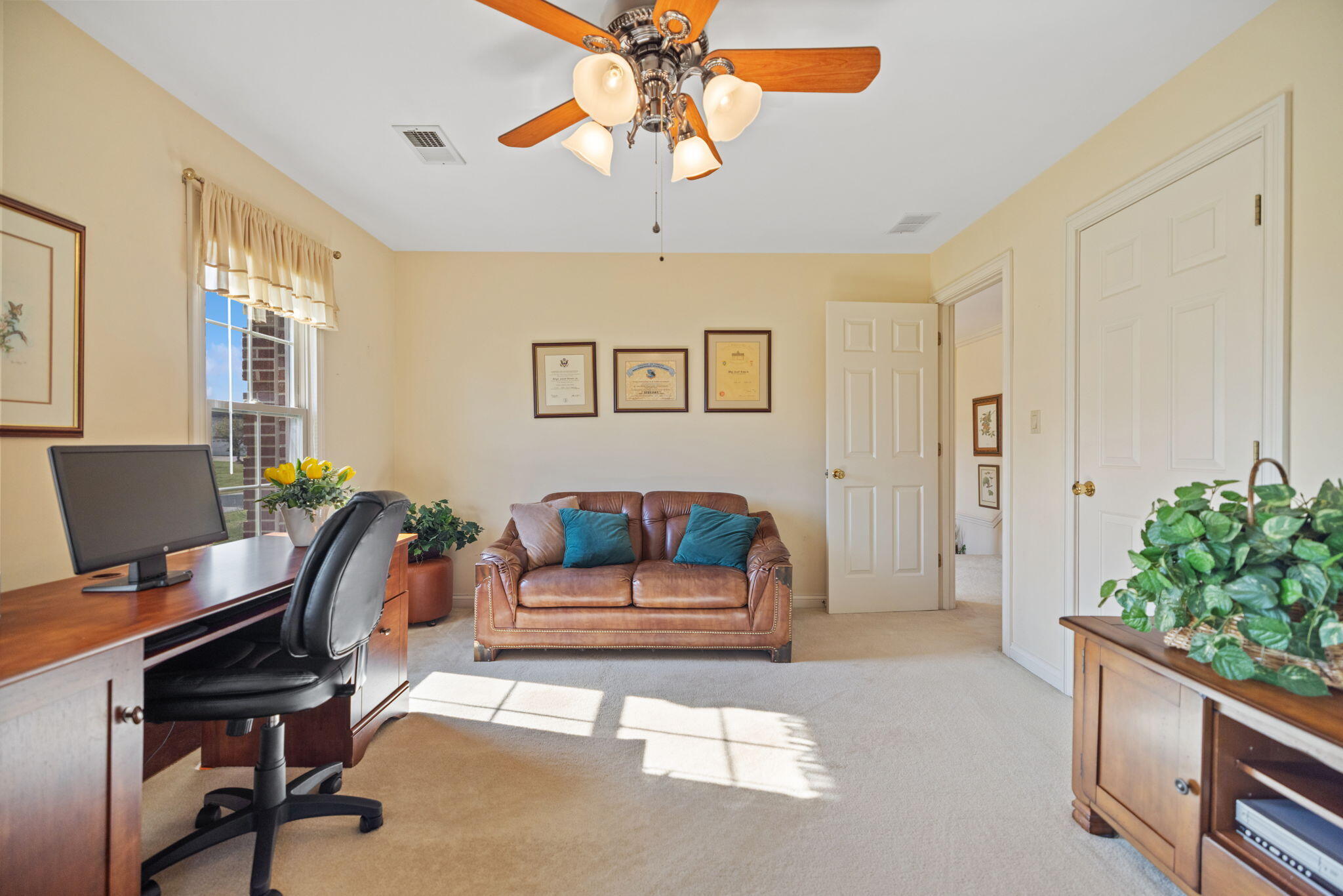 102 Old Pond Way Property Photo 38