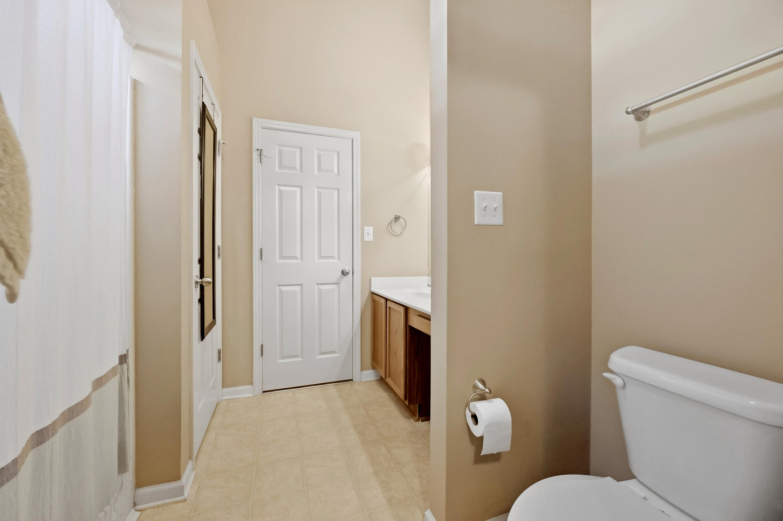 136 Hawthorne Drive Property Photo 27