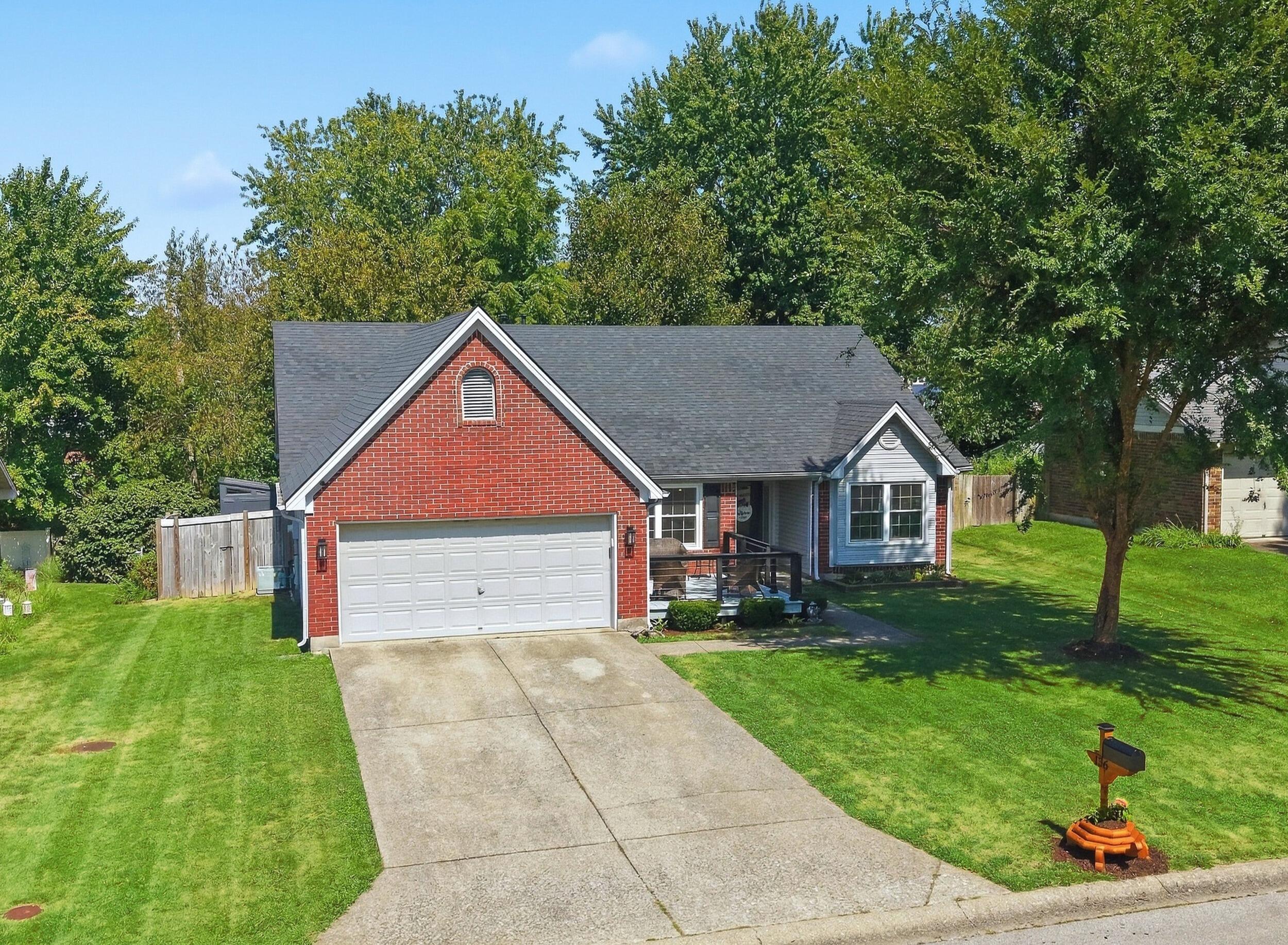 136 Hawthorne Drive Property Photo 41