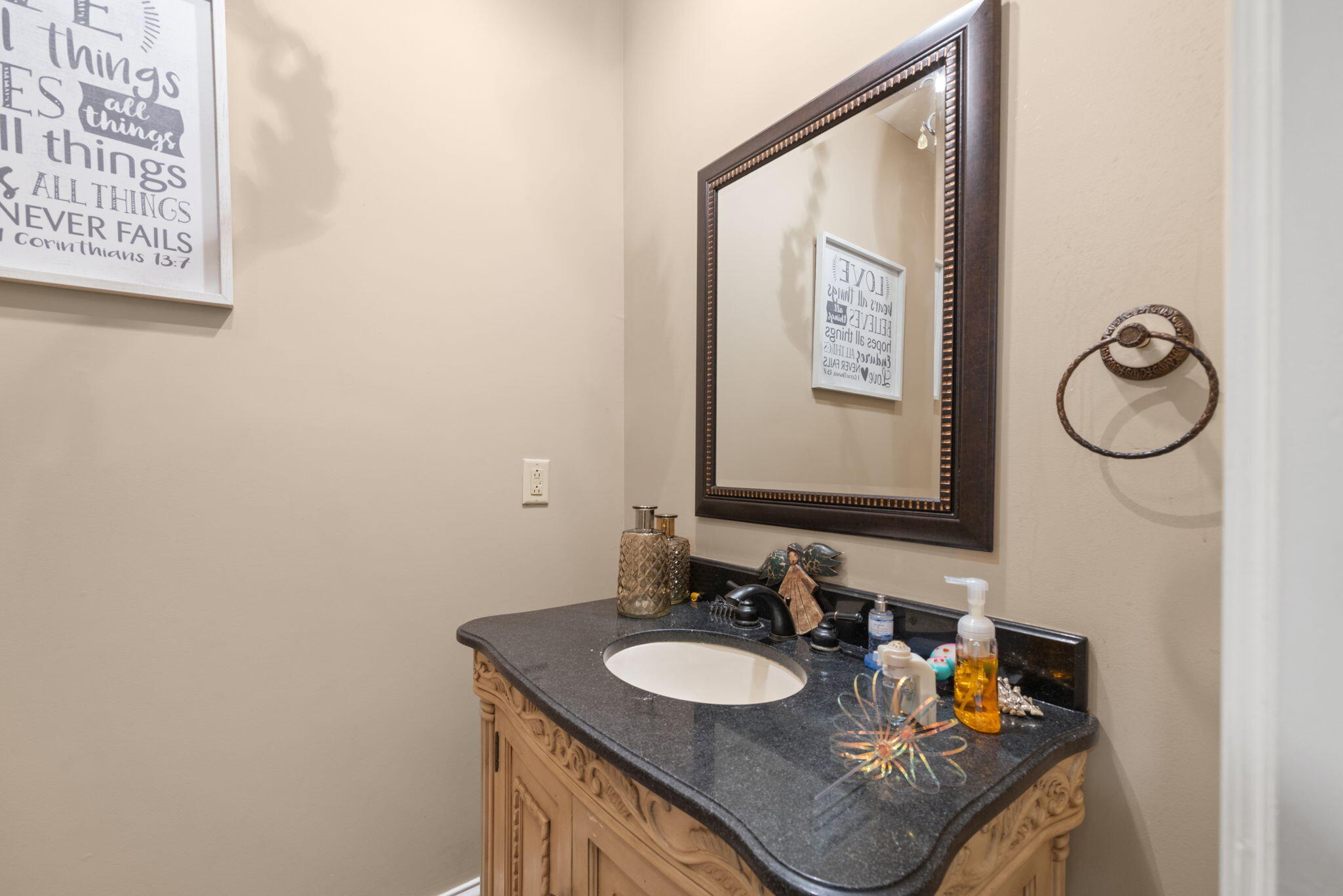 765 White Tail Run Property Photo 29