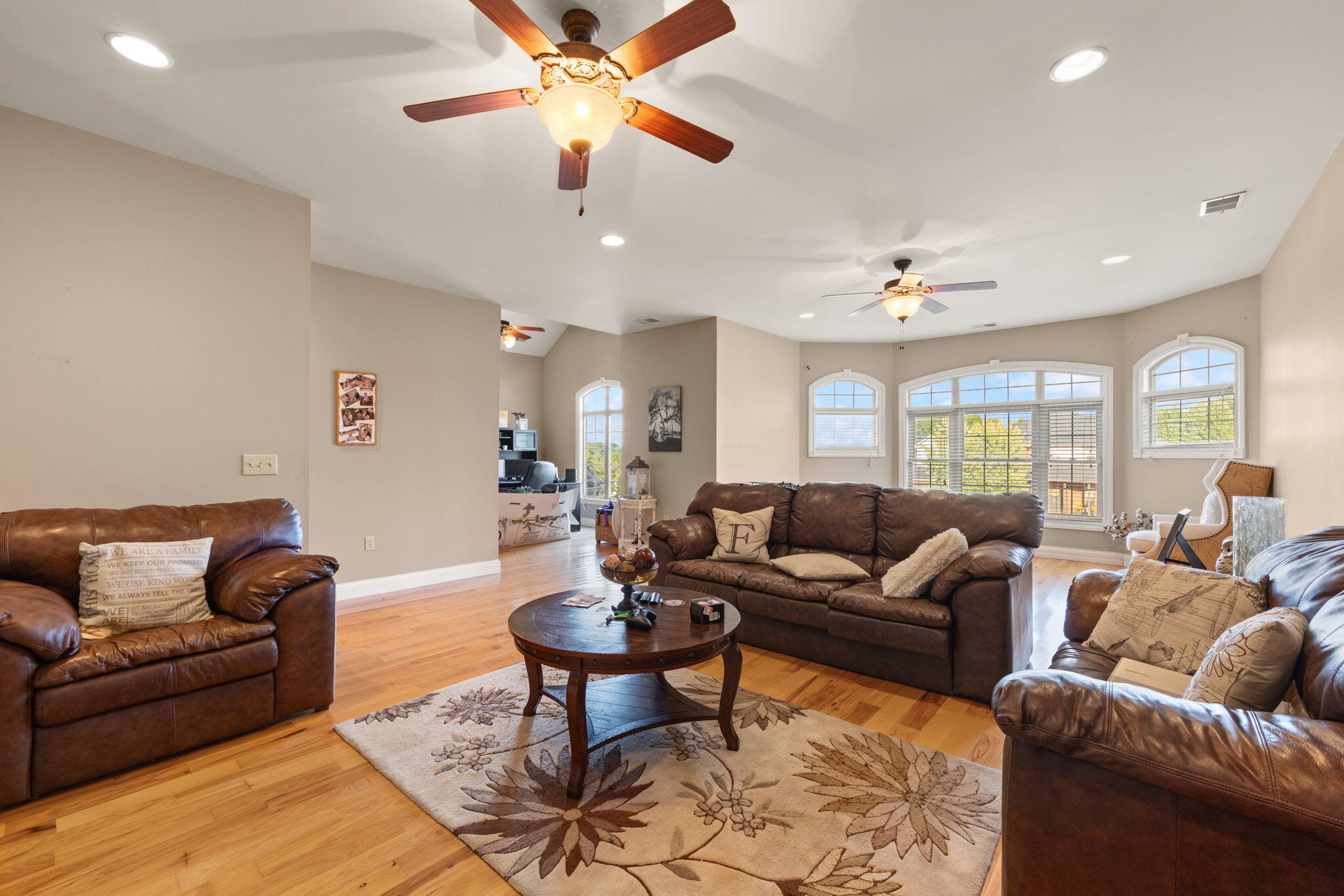 765 White Tail Run Property Photo 53