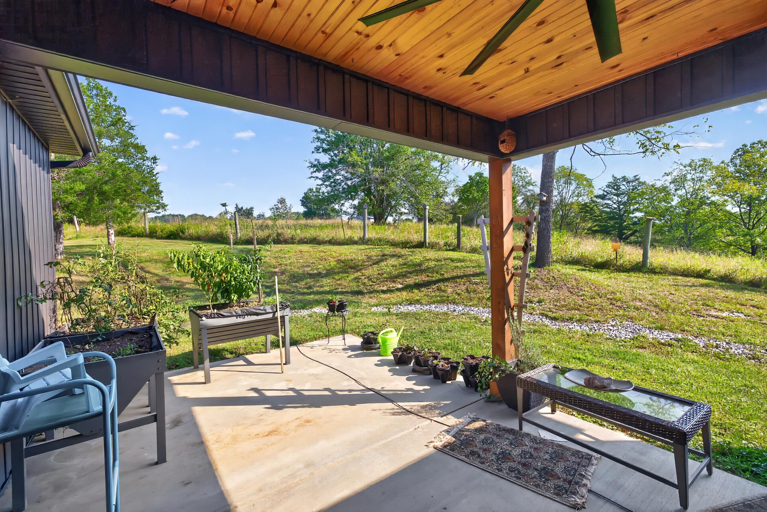 1394 Aaron Barnett Road Property Photo 22