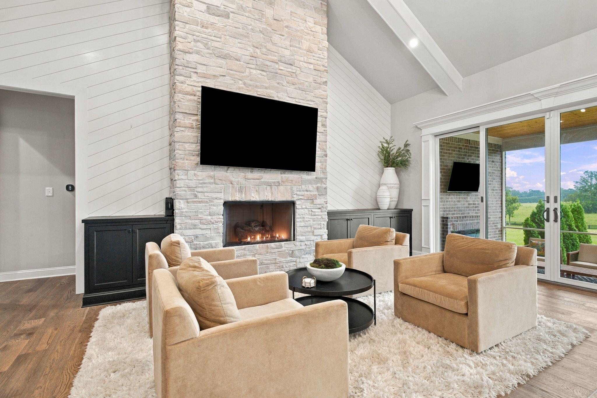 157 Doe Valley Property Photo 6