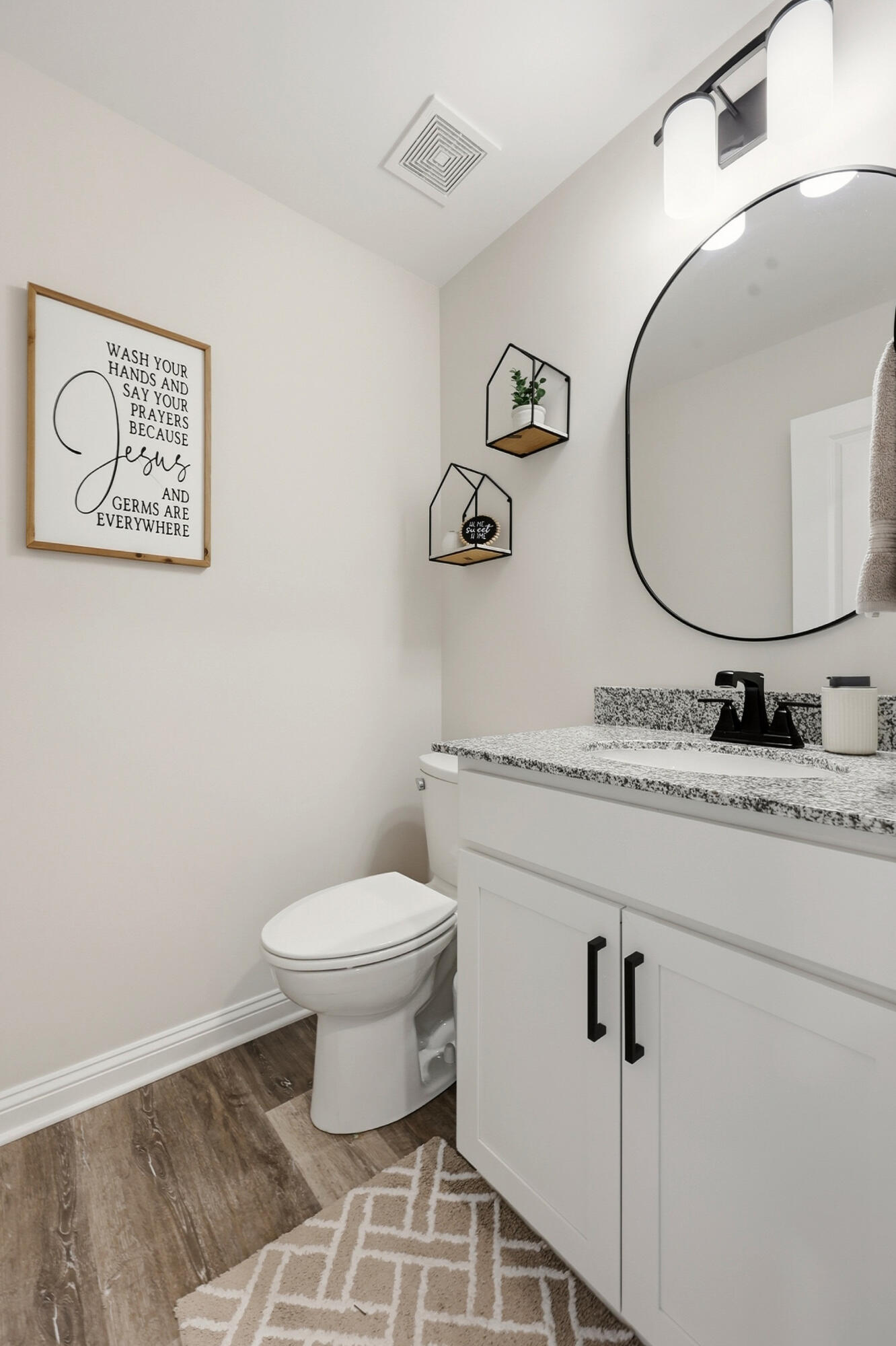 448 Friendly Avenue Property Photo 8
