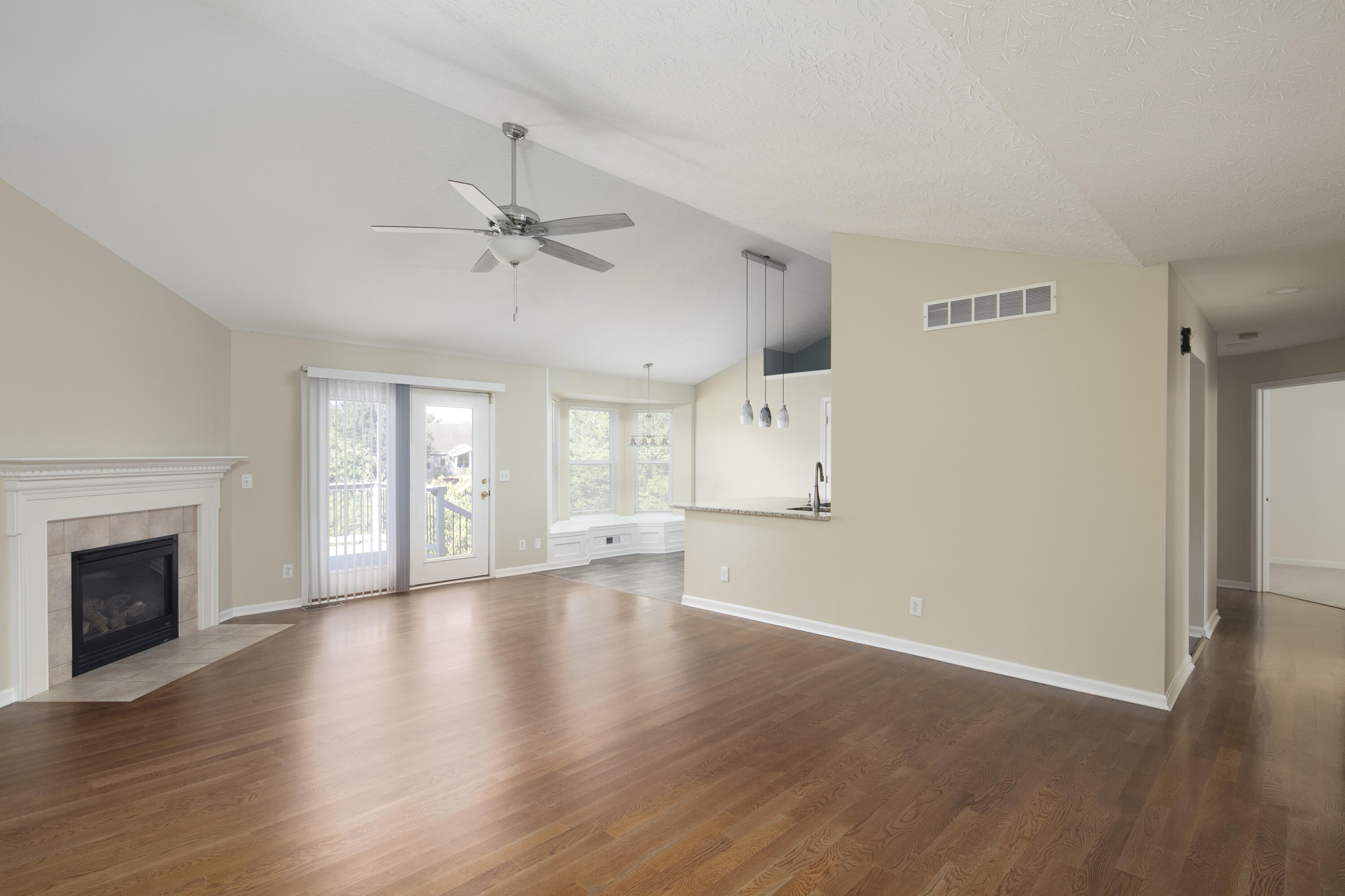 9263 Hardwicke Lane Property Photo 9