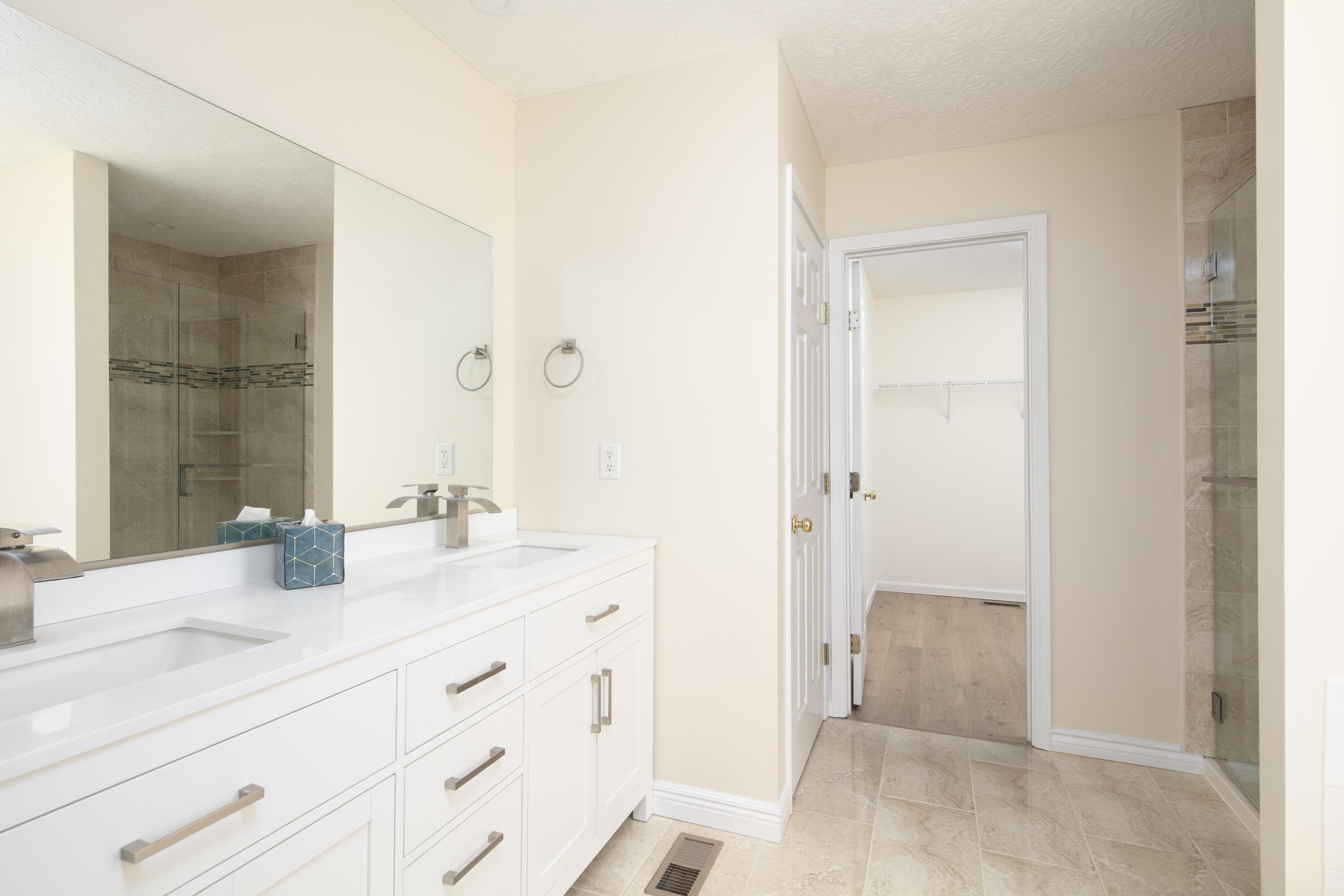 9263 Hardwicke Lane Property Photo 19