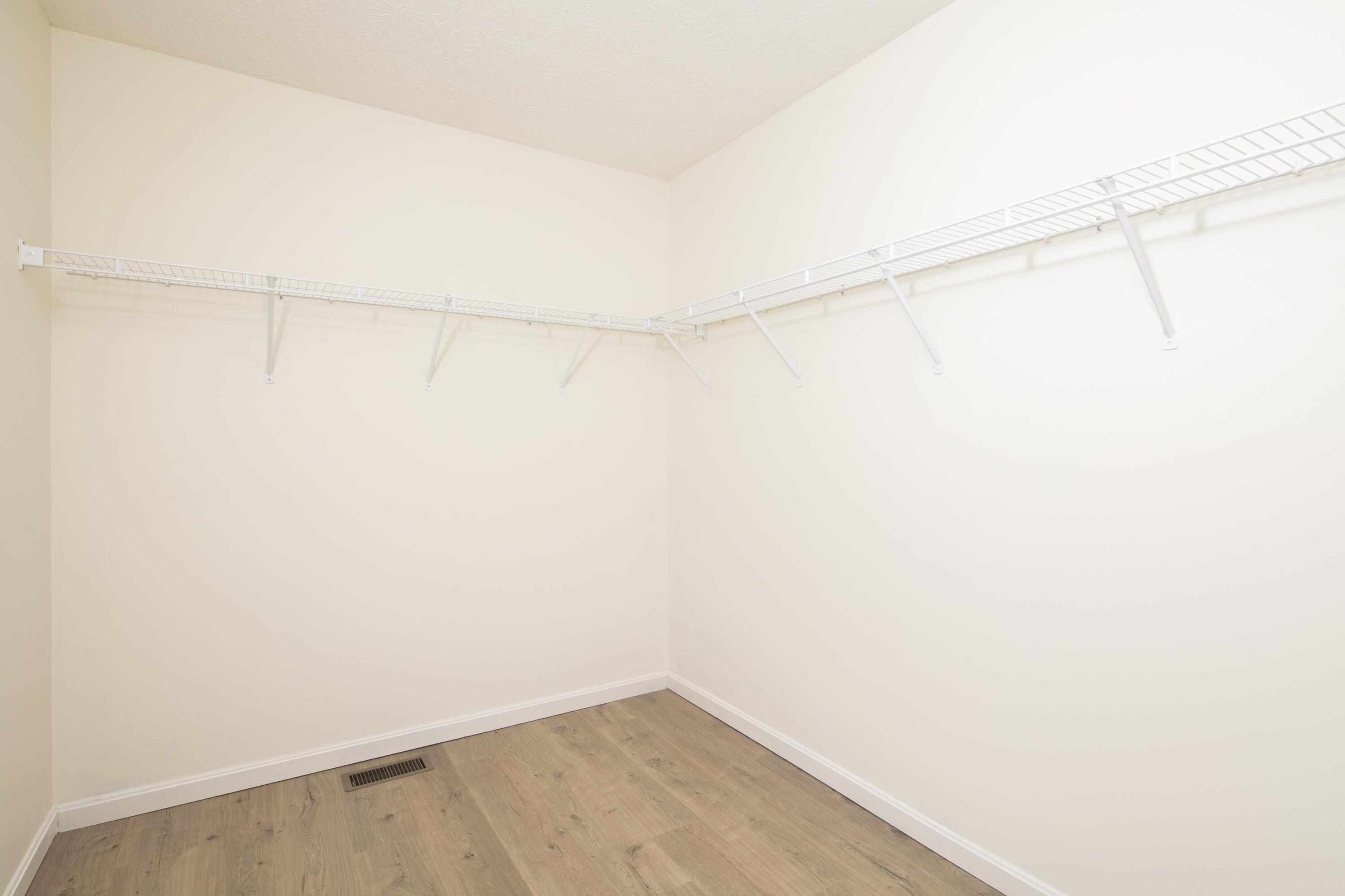 9263 Hardwicke Lane Property Photo 22