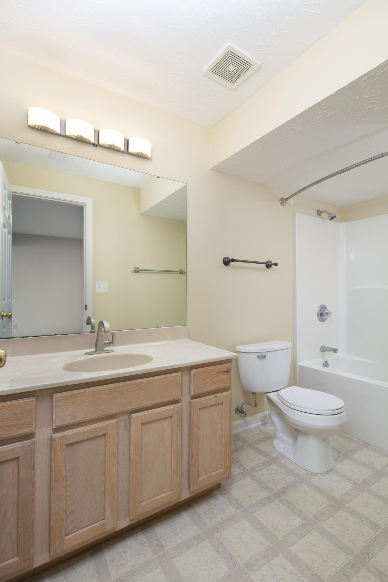 9263 Hardwicke Lane Property Photo 29
