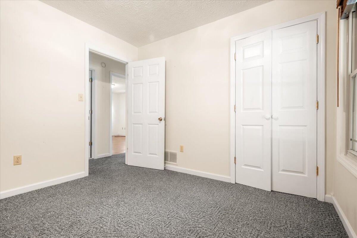 3000 Warm Springs Drive Property Photo 23
