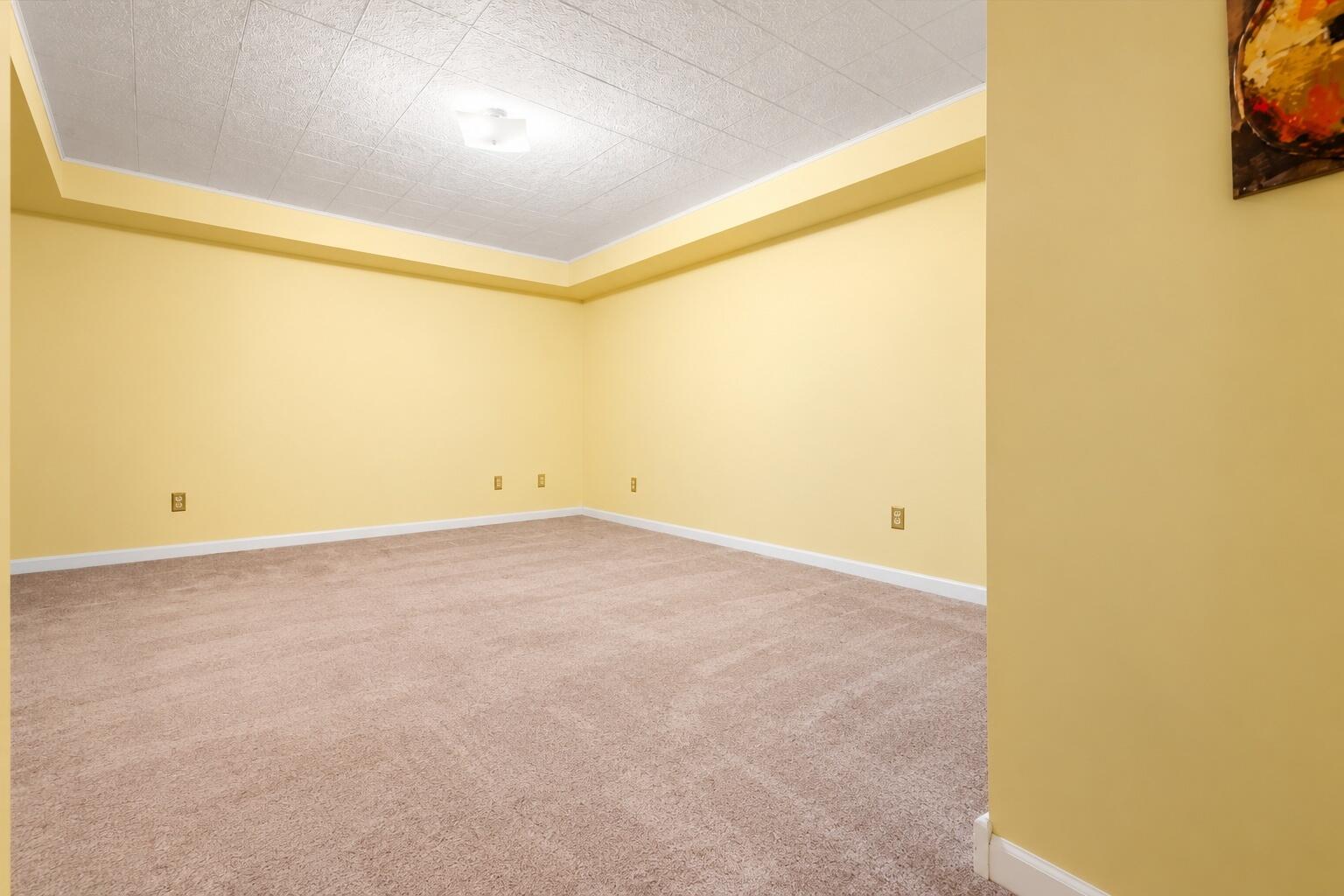 3000 Warm Springs Drive Property Photo 28