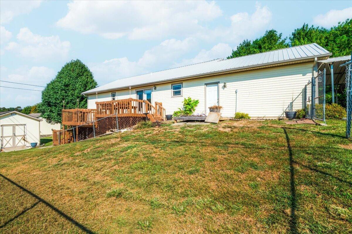 3000 Warm Springs Drive Property Photo 33