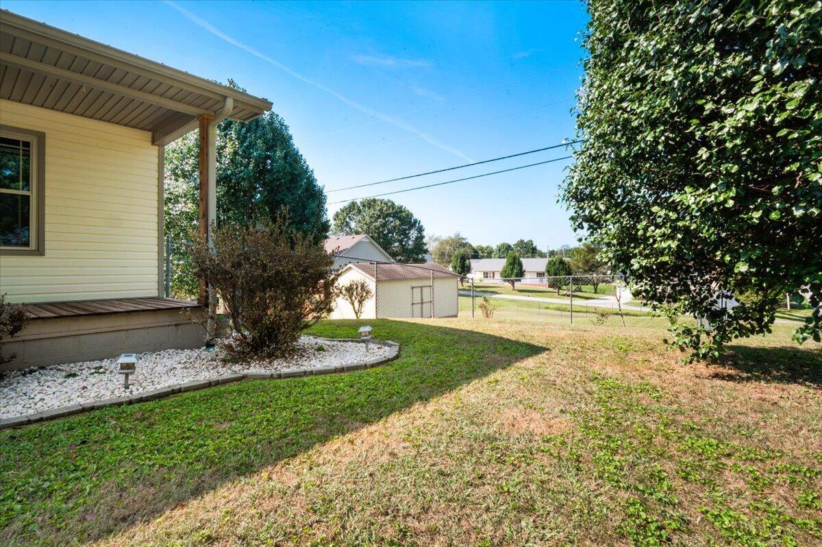 3000 Warm Springs Drive Property Photo 37