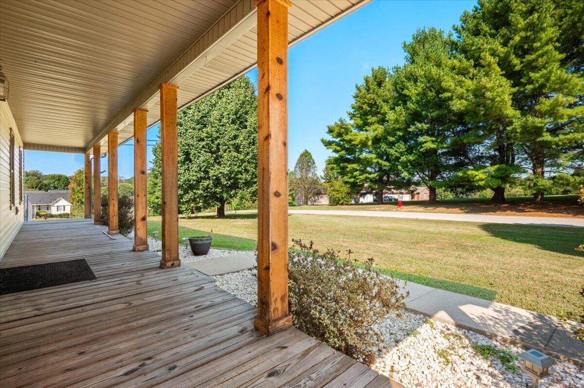 3000 Warm Springs Drive Property Photo 40