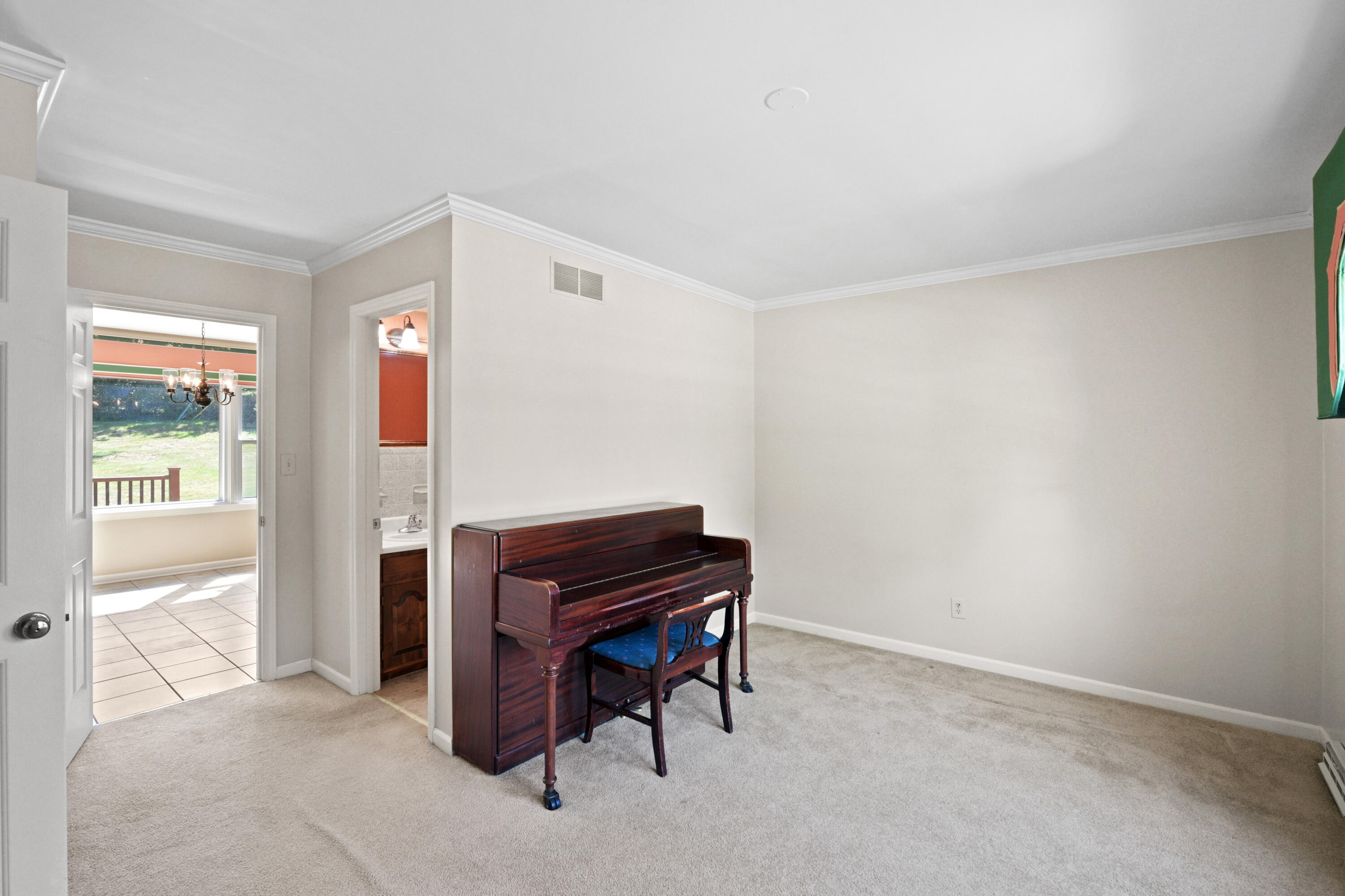 3411 Pimlico Parkway Property Photo 6