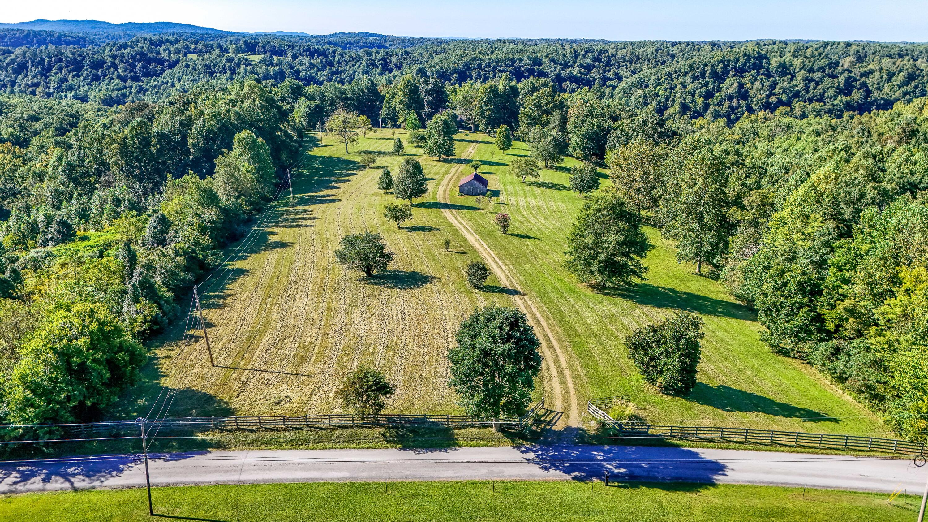 2549 Bowling Ridge Rd Road Property Photo 2