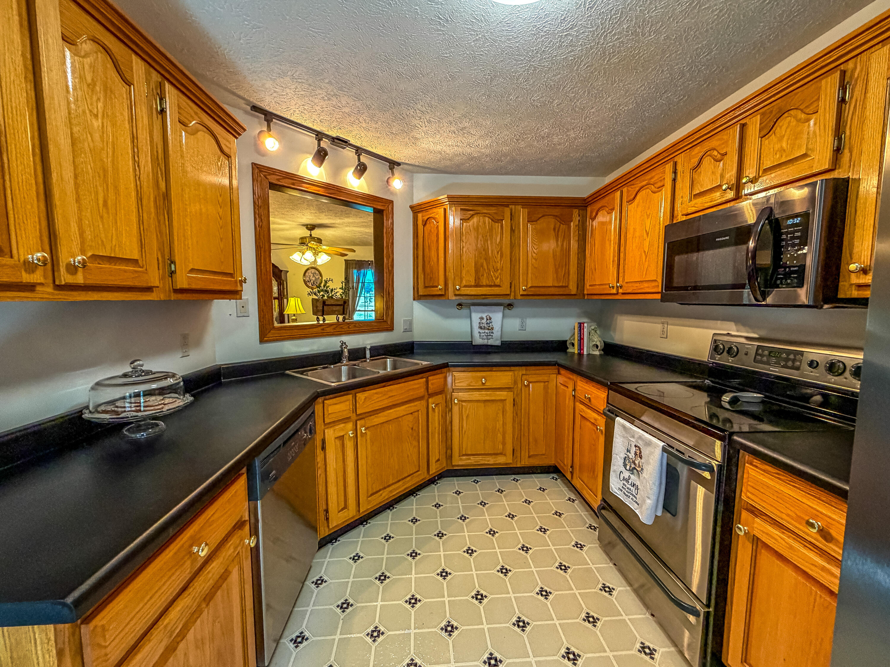 2549 Bowling Ridge Rd Road Property Photo 12