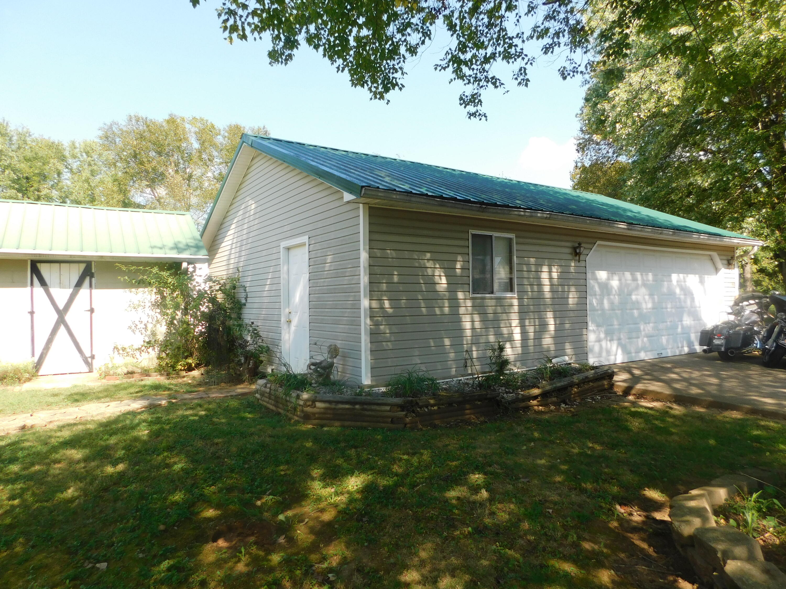 401 Nichols Street Property Photo 4