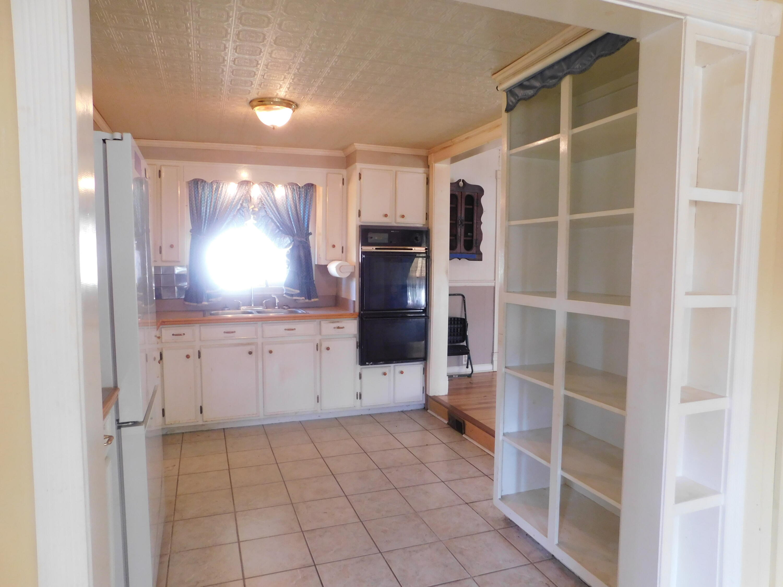 401 Nichols Street Property Photo 19
