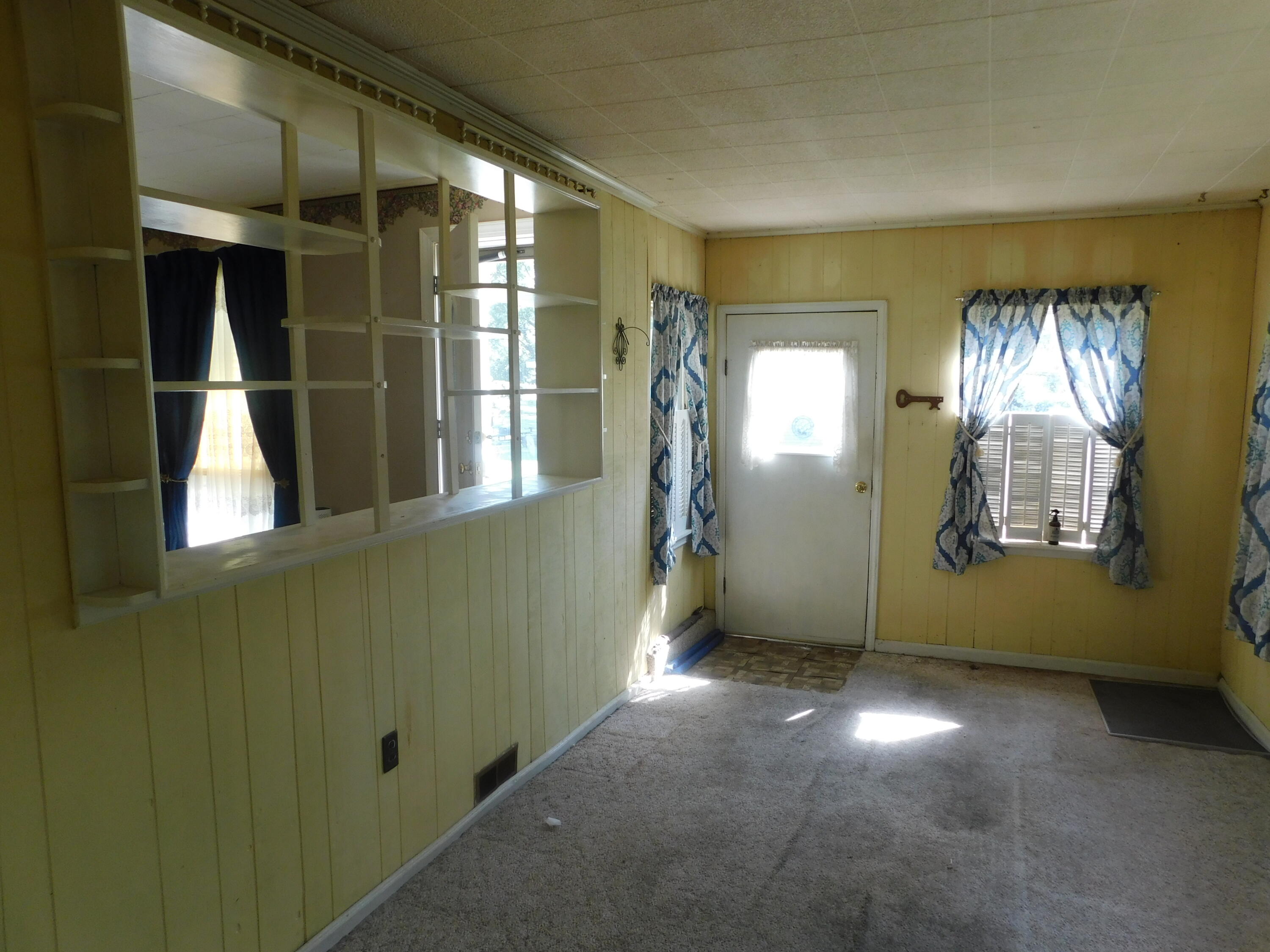 401 Nichols Street Property Photo 26