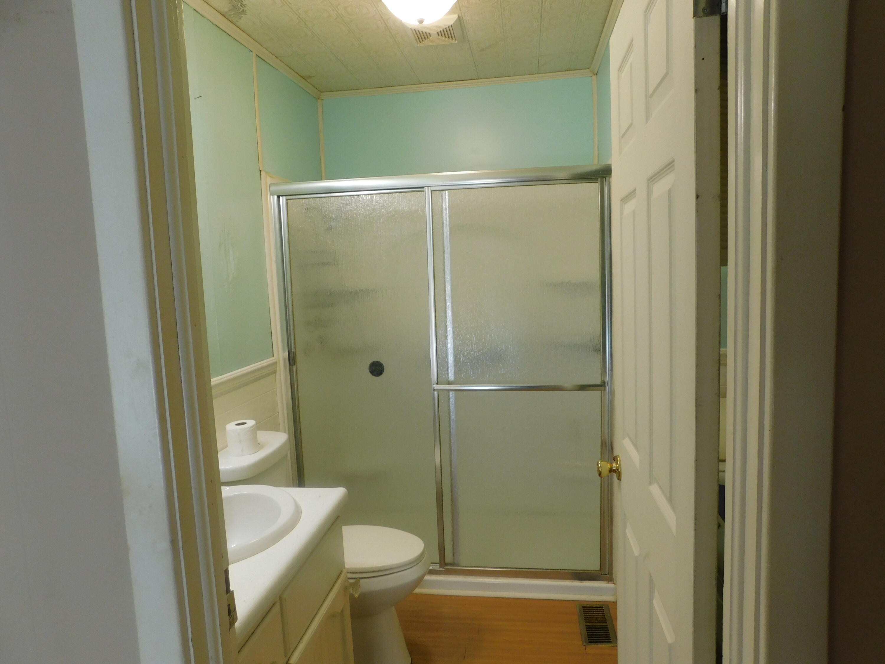 401 Nichols Street Property Photo 27