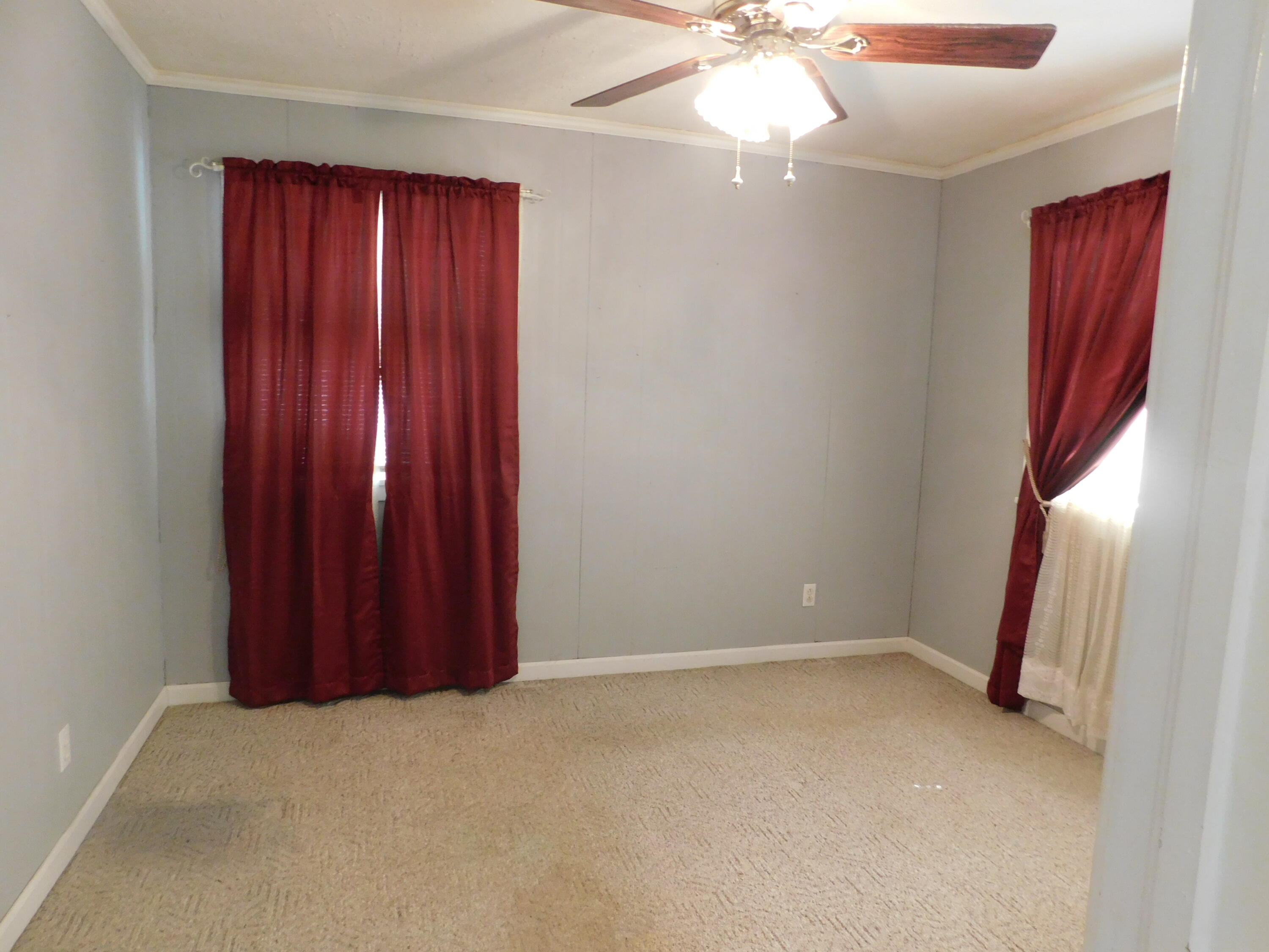 401 Nichols Street Property Photo 31