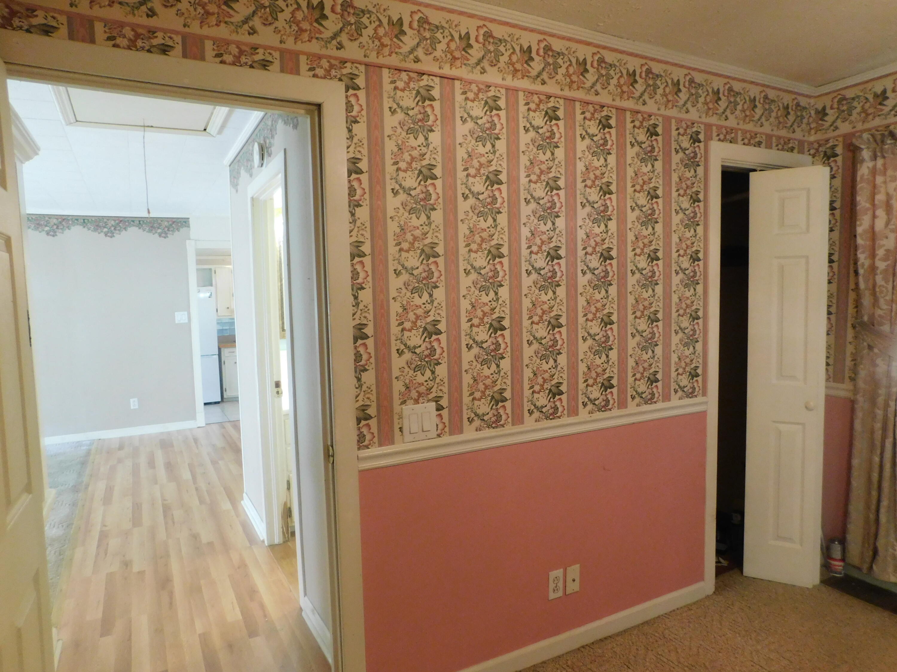 401 Nichols Street Property Photo 36
